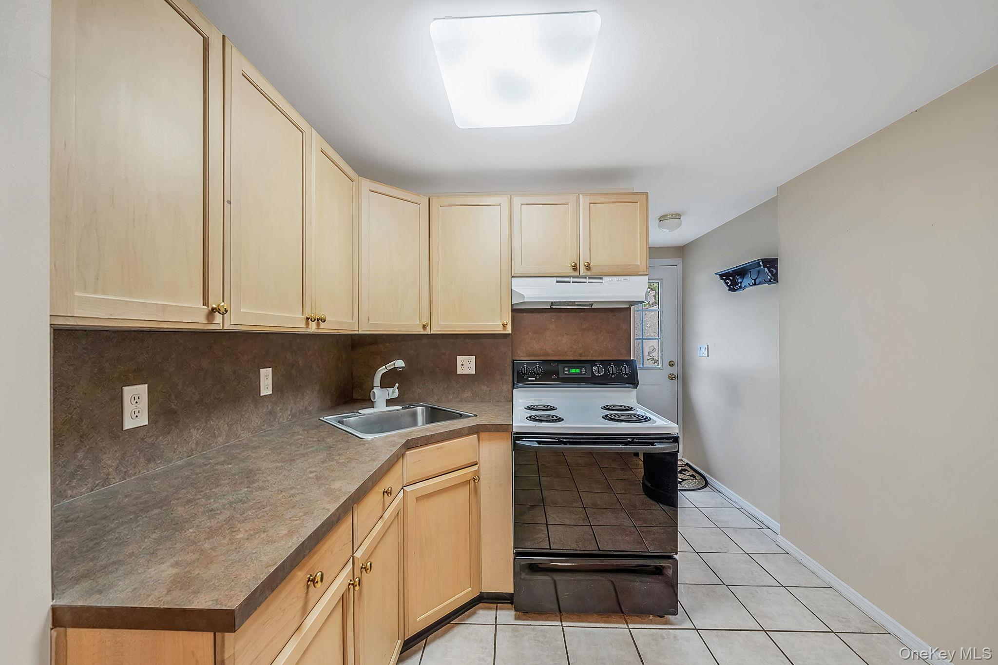 6 Smith Court Property Photo 35
