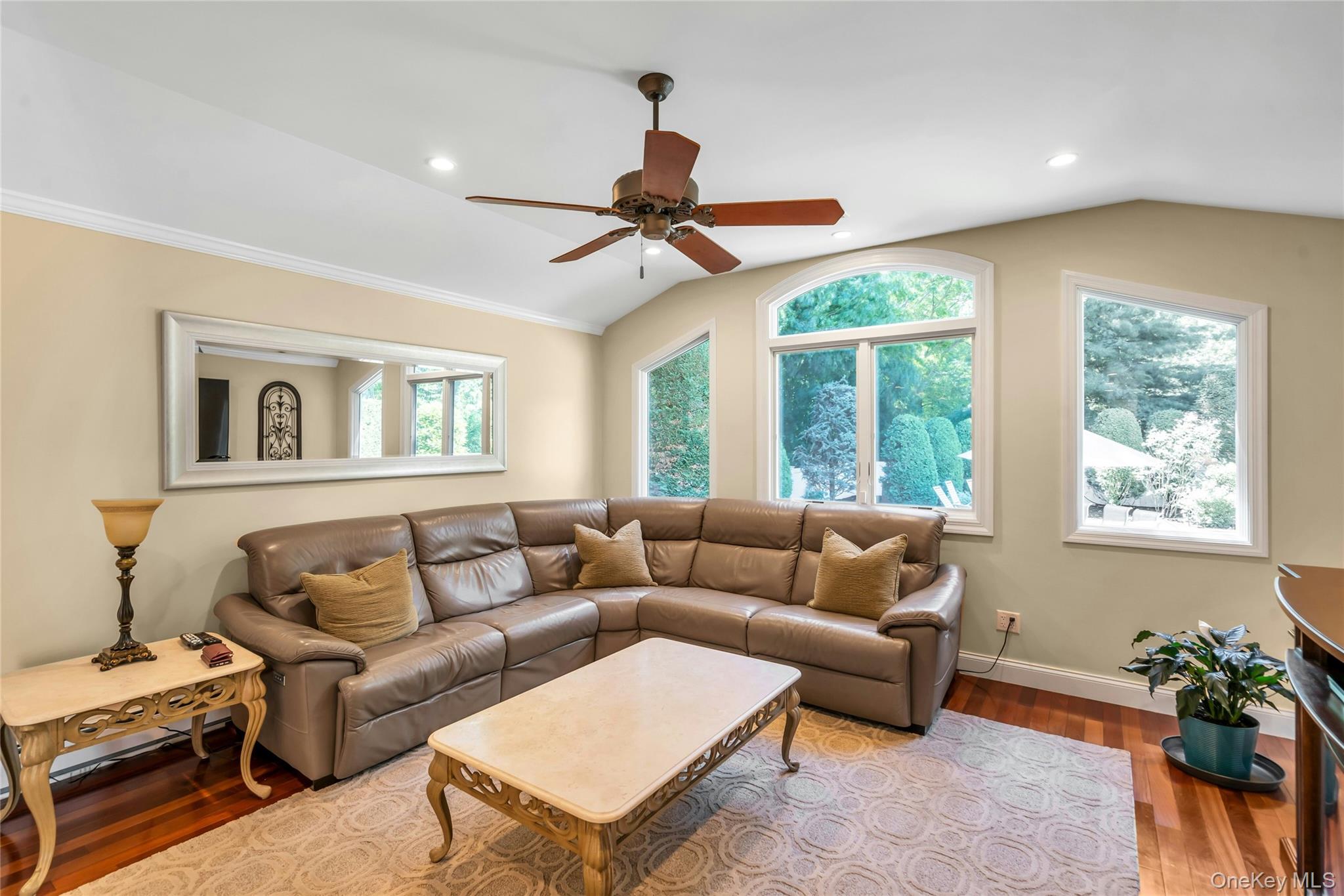6 Averly Place Property Photo 28