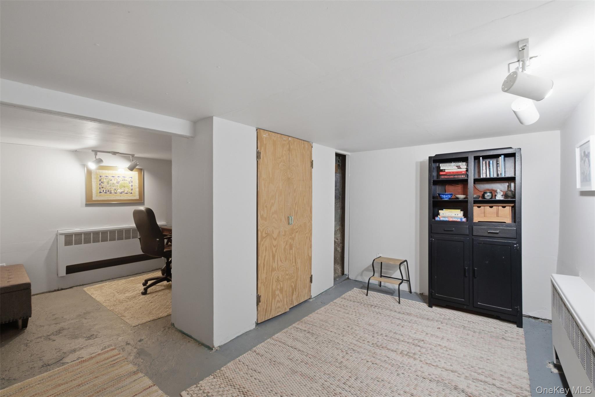 2 Anton Place Property Photo 25