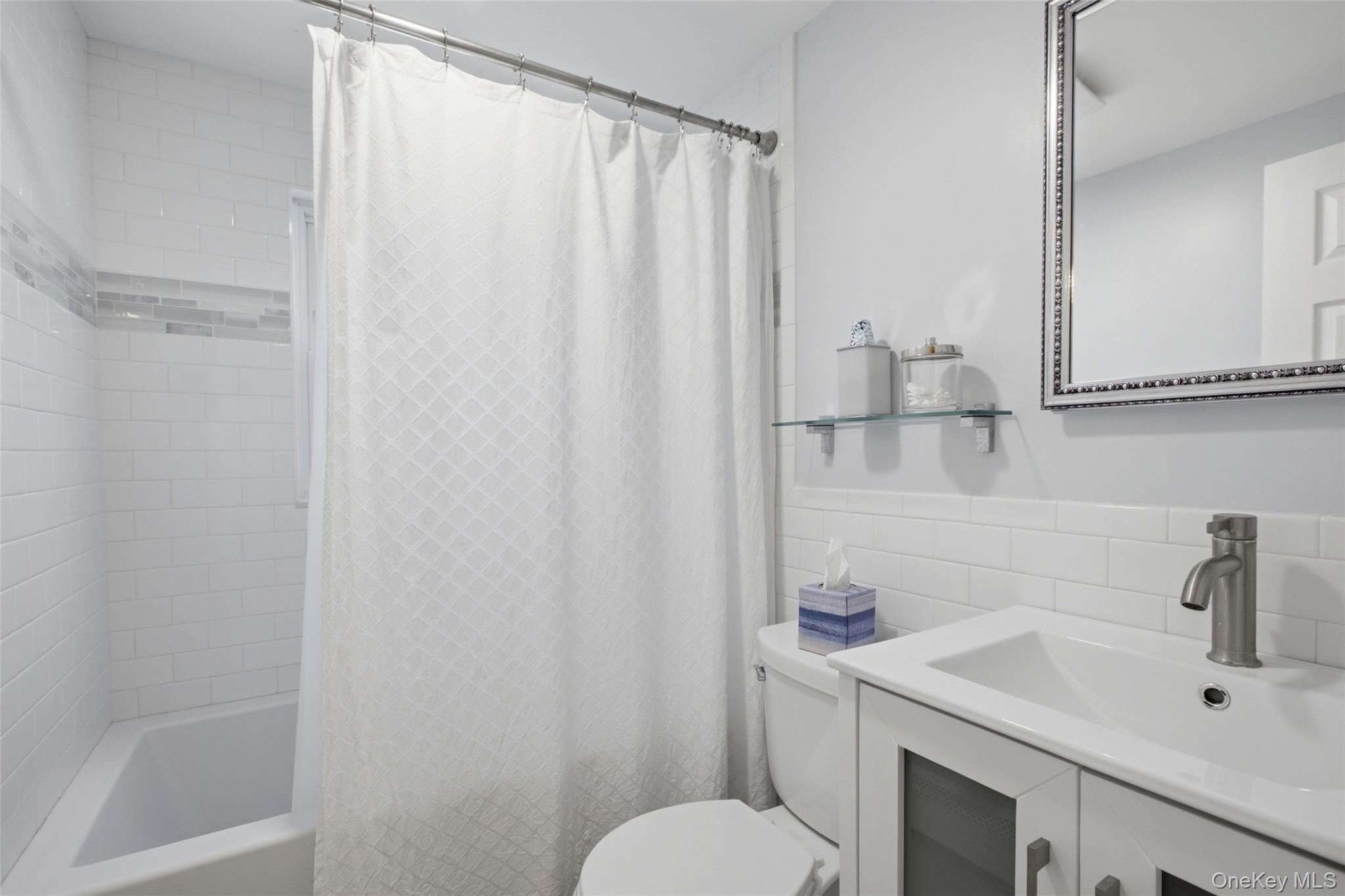 56 Burney Boulevard Property Photo 15