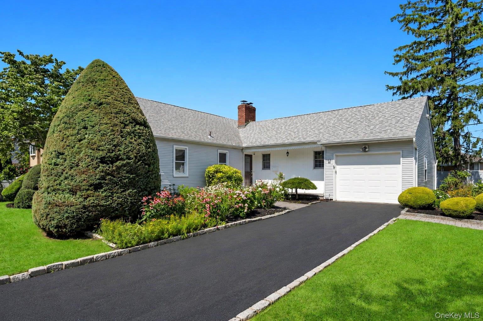 7 Albers Lane Property Photo 1