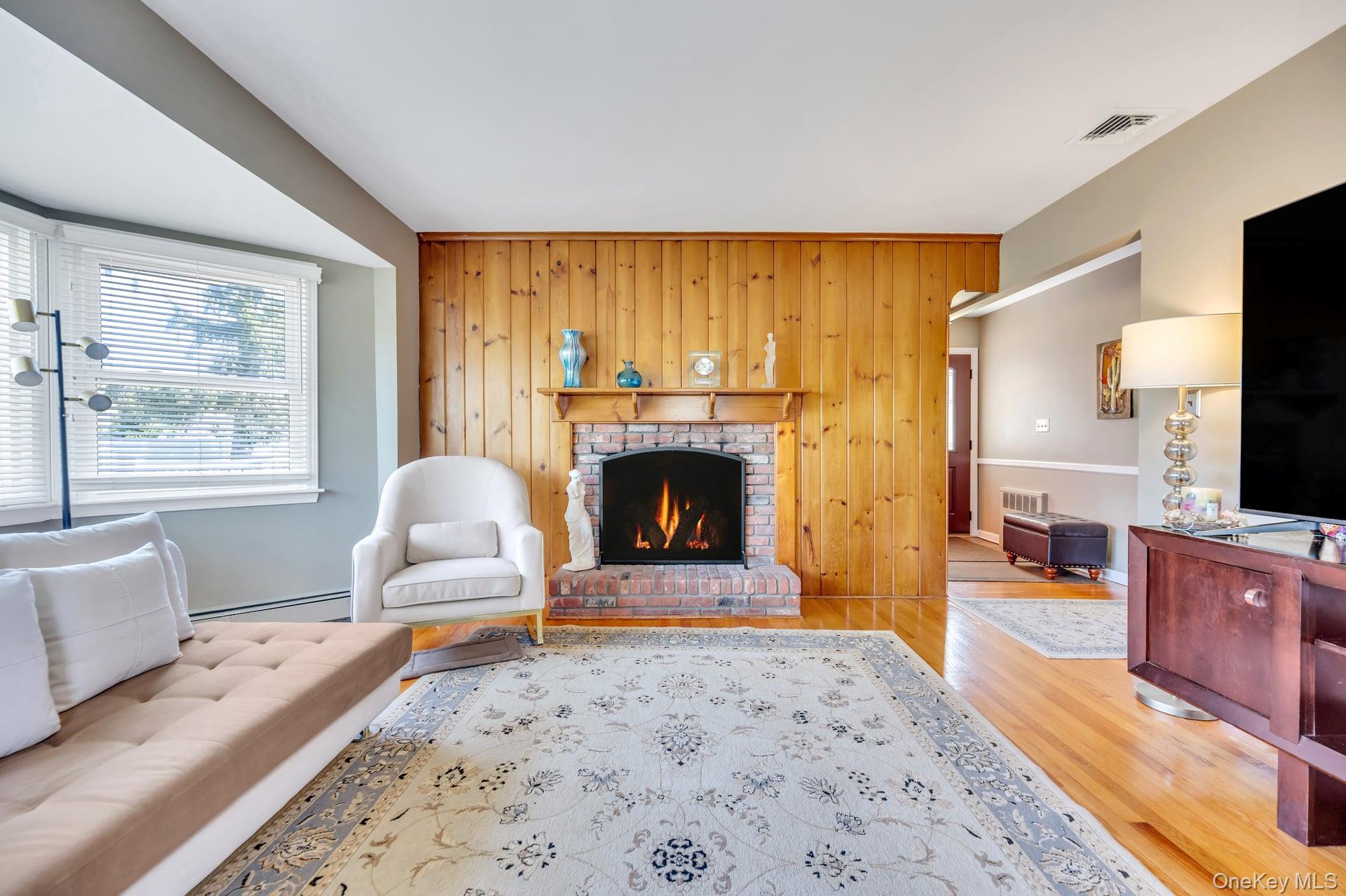 7 Albers Lane Property Photo 10