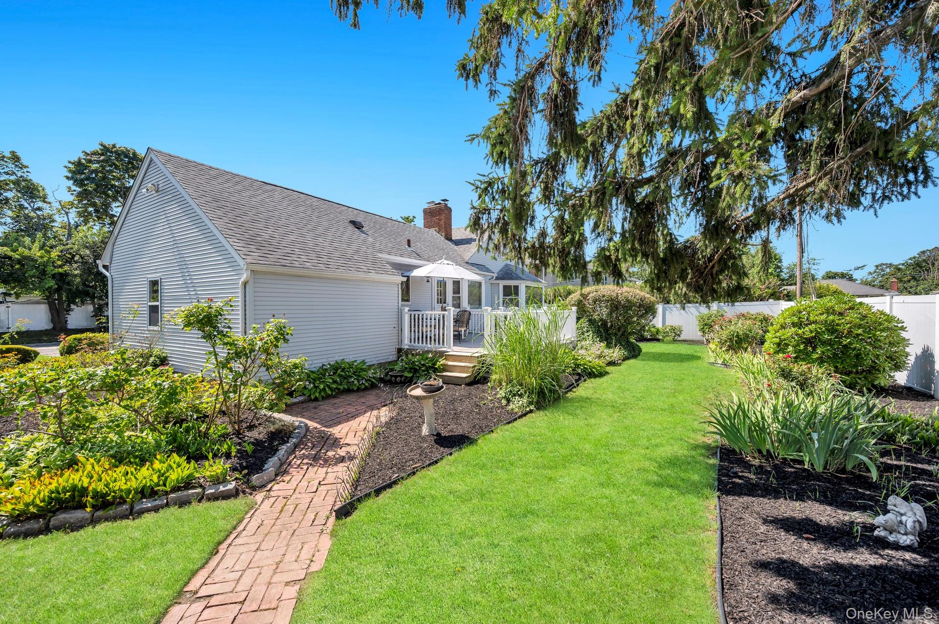 7 Albers Lane Property Photo 34