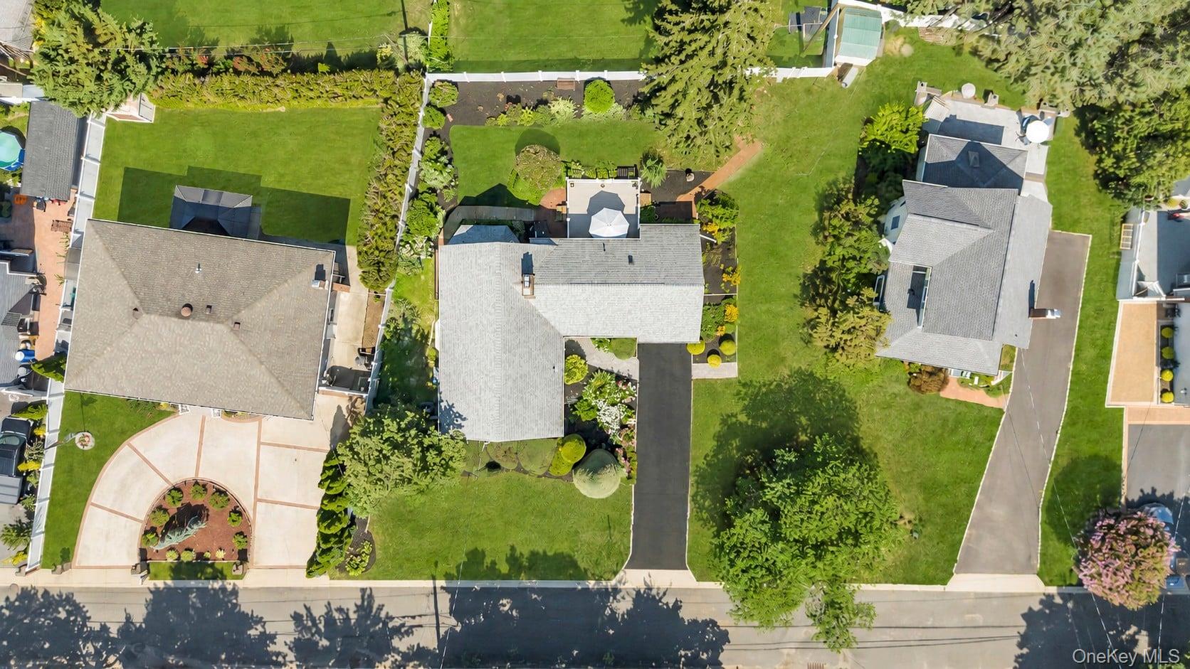 7 Albers Lane Property Photo 42