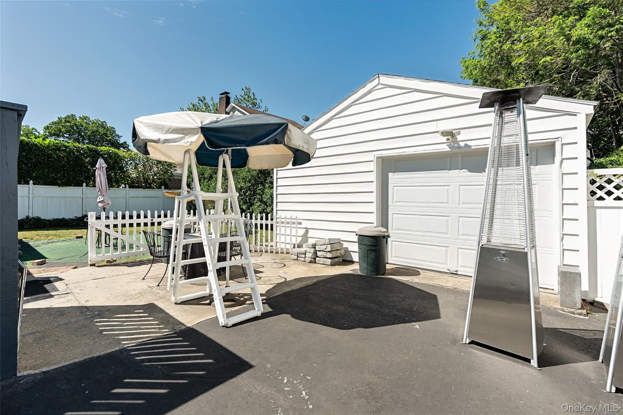 50 Lispenard Avenue Property Photo 25