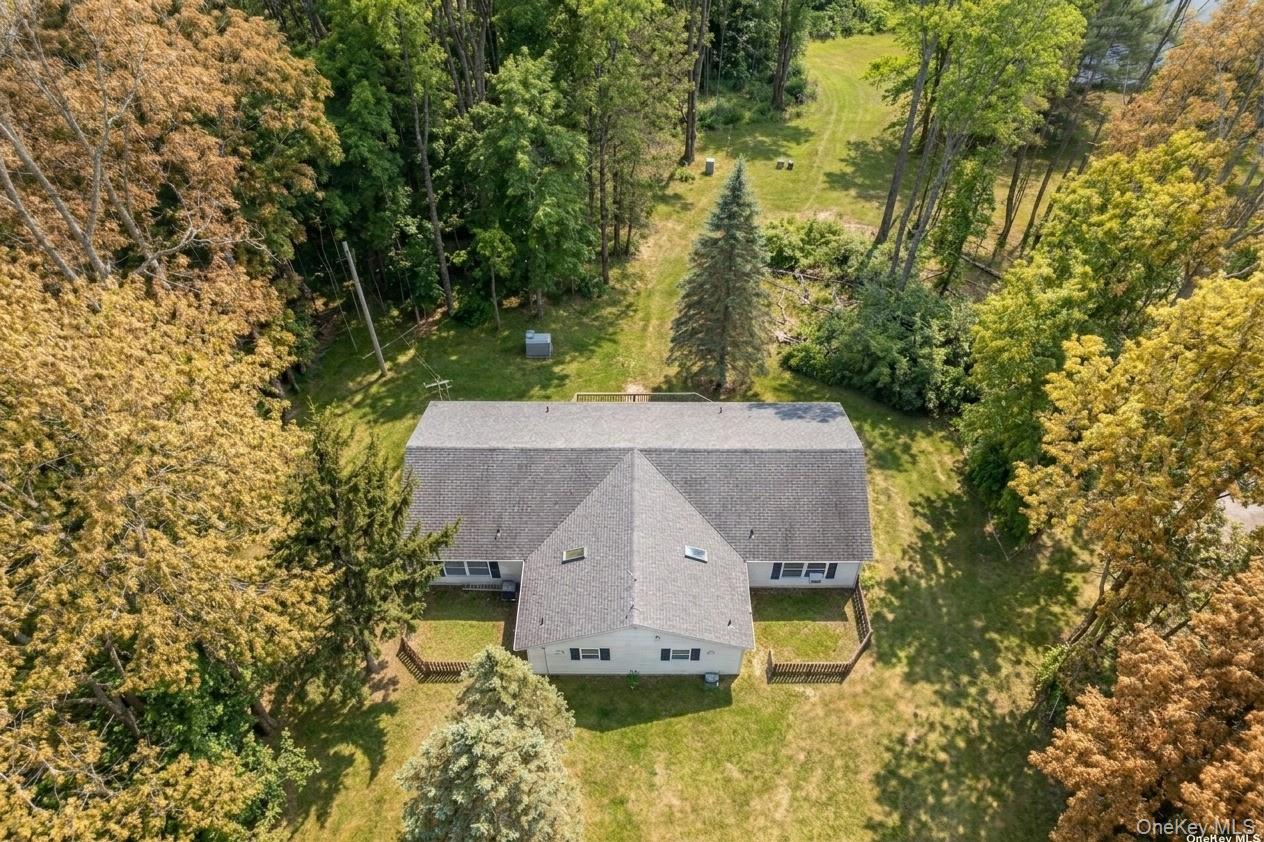 380 Fraser Road Property Photo 4