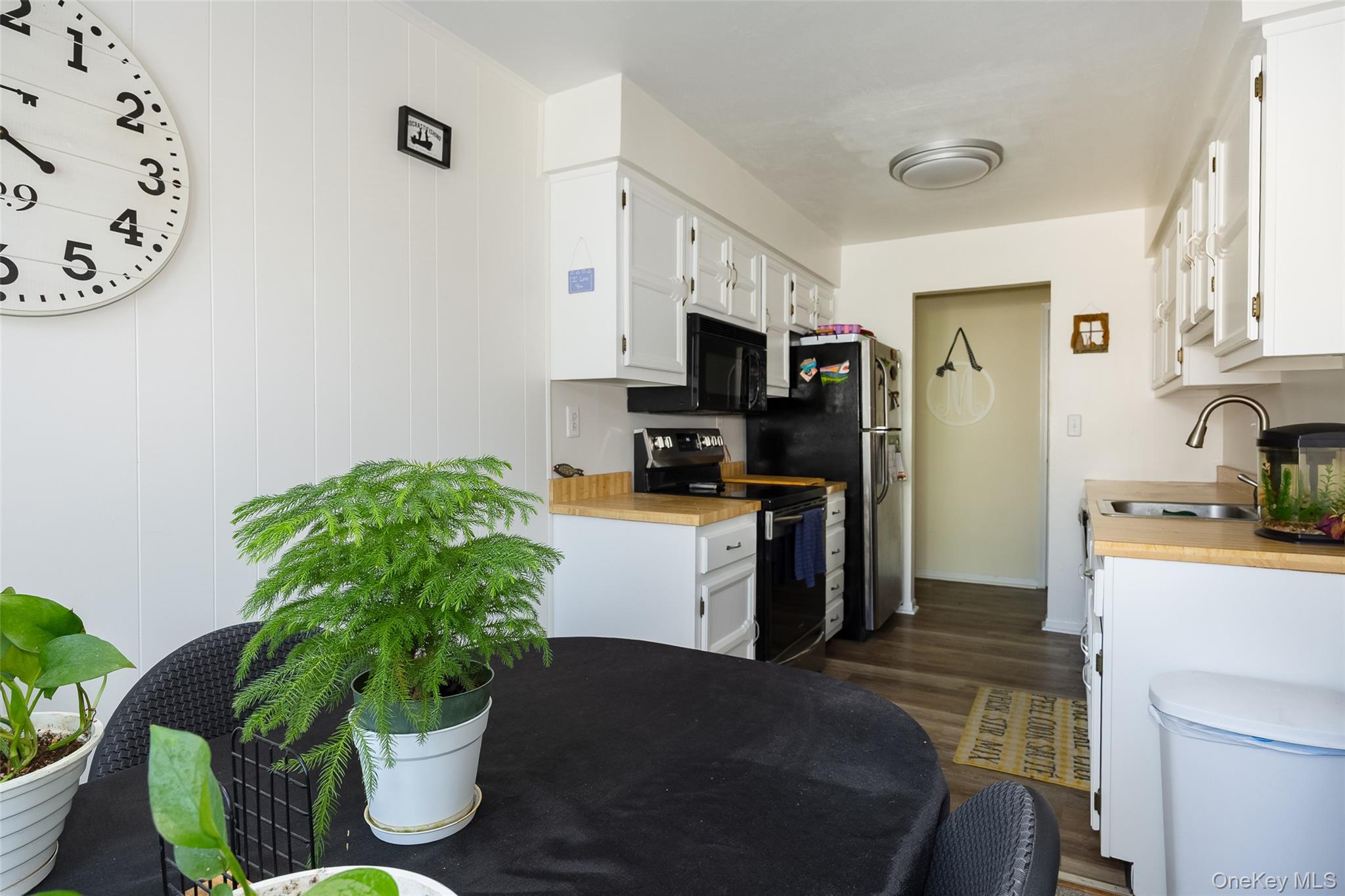 8 Foxwood Drive 8 Property Photo 7