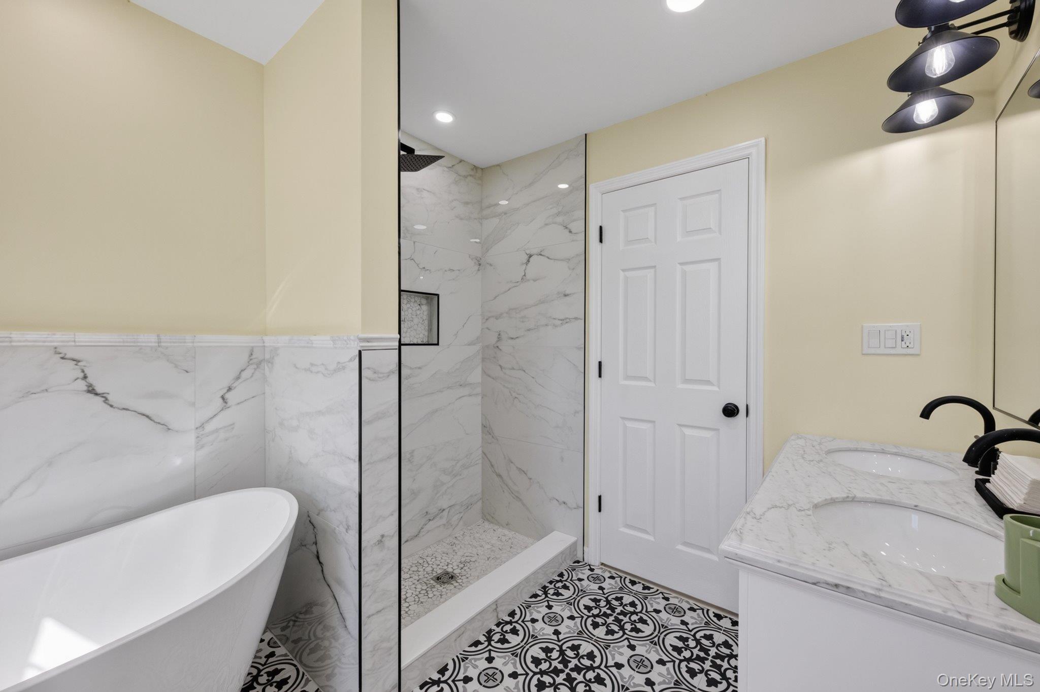 669 Vassar Road Property Photo 11