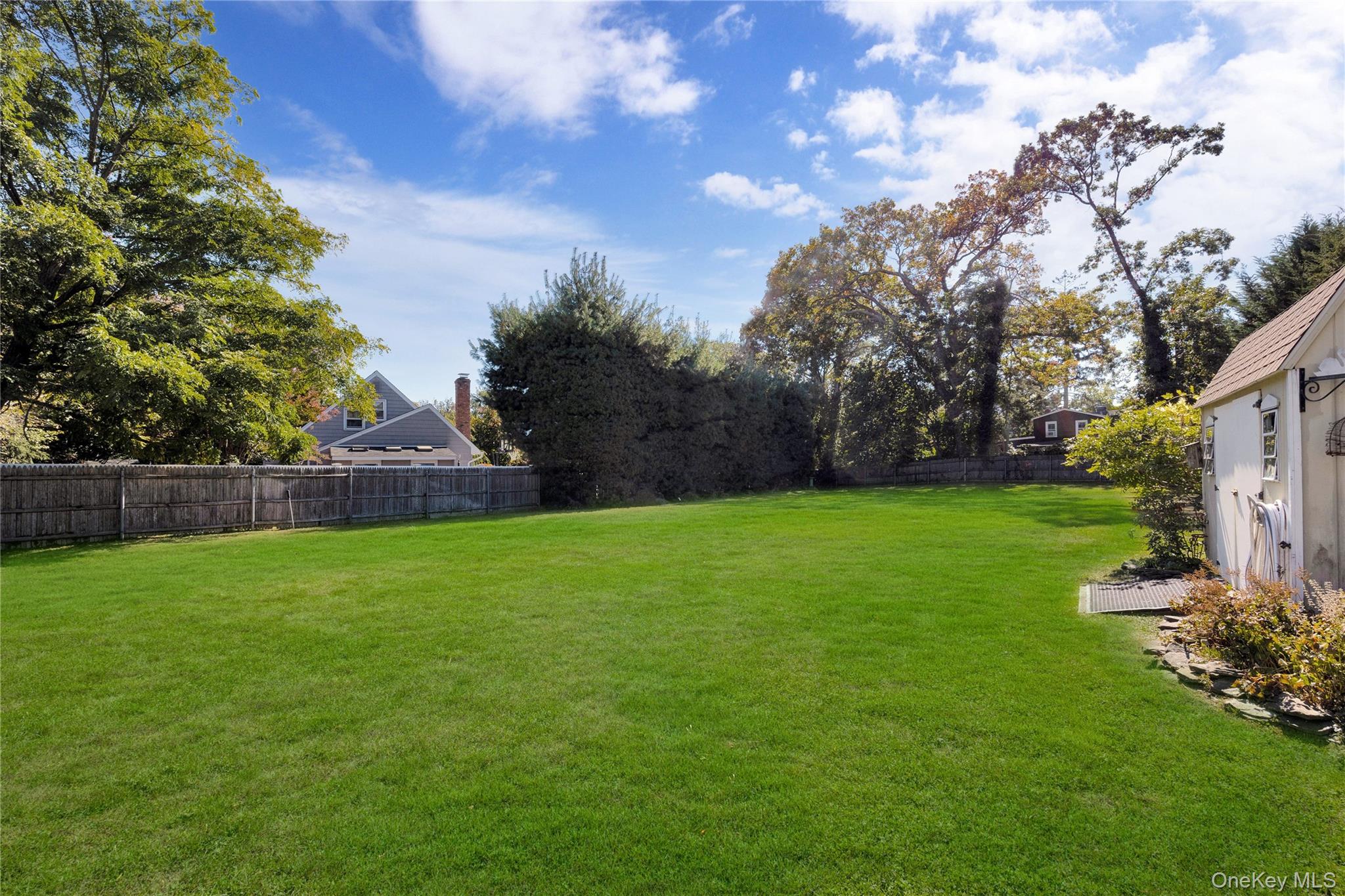 142 Cedar Street Property Photo 8