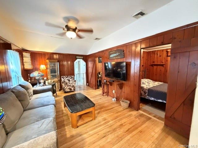 15 Kew Drive Property Photo 14