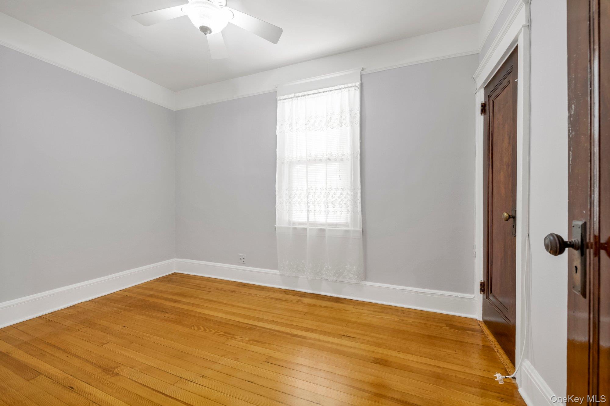 2422 St Raymonds Avenue Property Photo 10