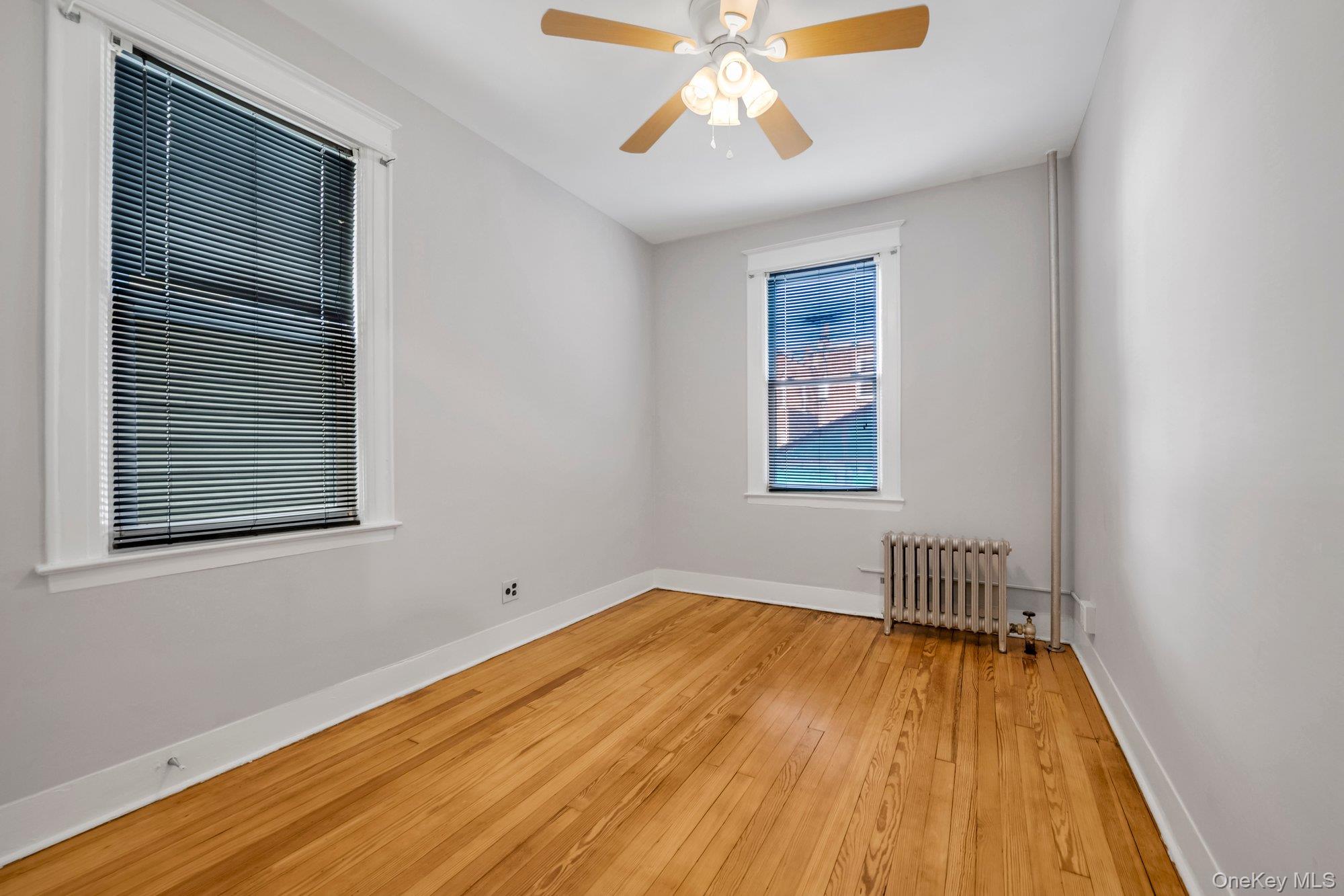 2422 St Raymonds Avenue Property Photo 12