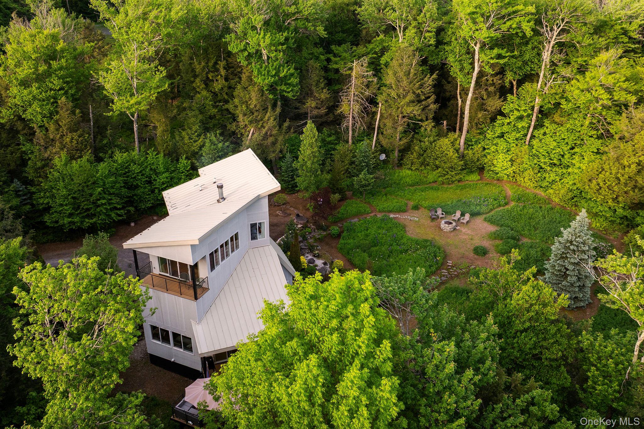 250 Josh Road Property Photo 3