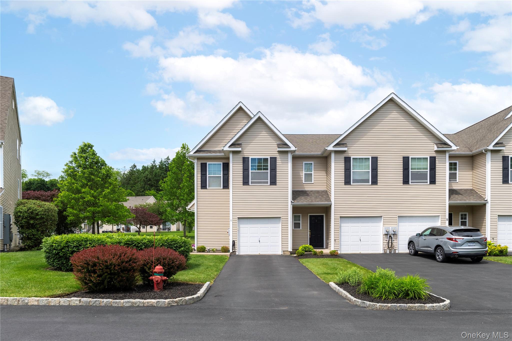 1 Halley Court Property Photo 2