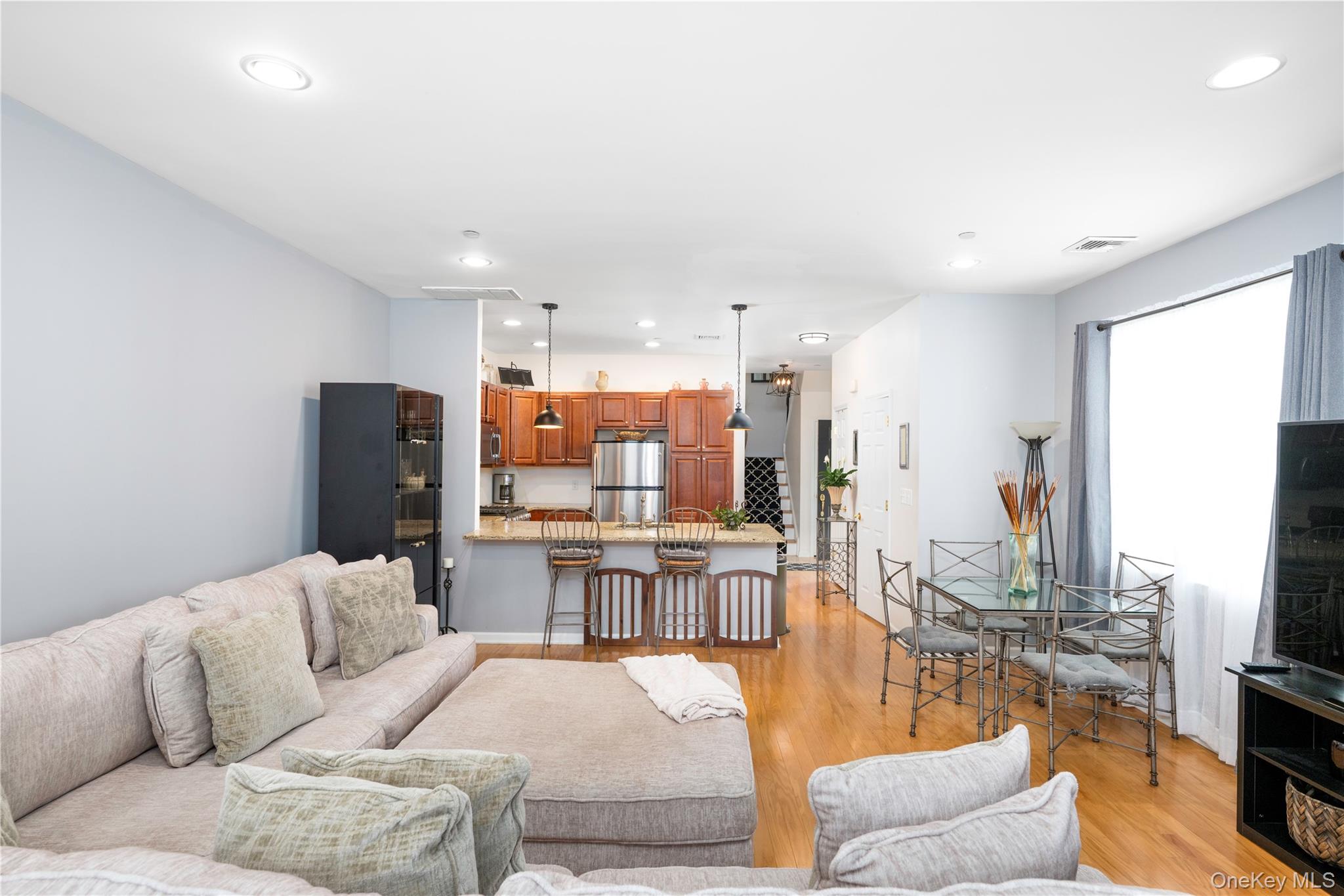 1 Halley Court Property Photo 6
