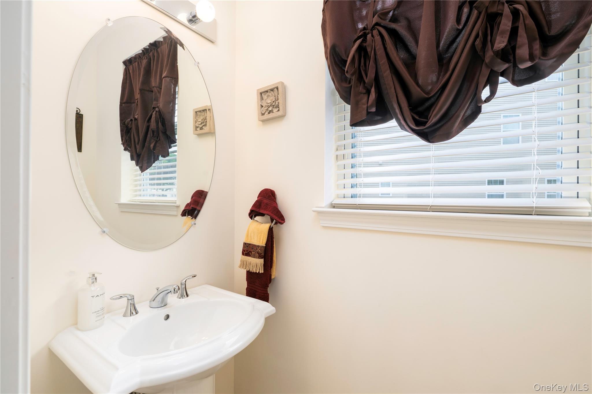 1 Halley Court Property Photo 8