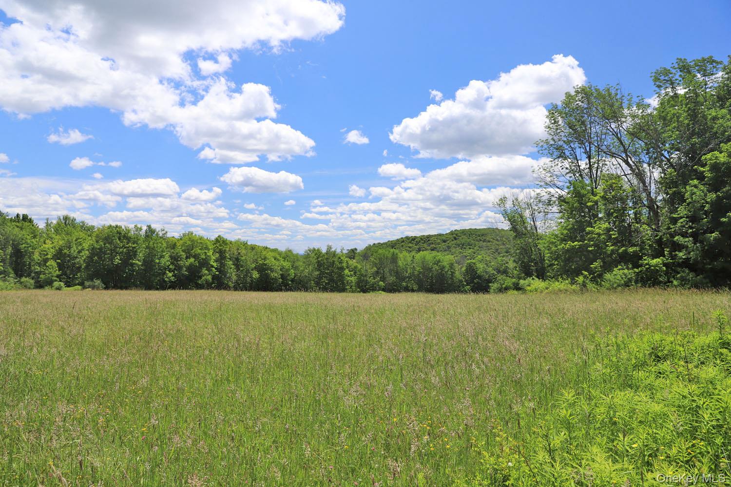 Dietz Road Property Photo 1