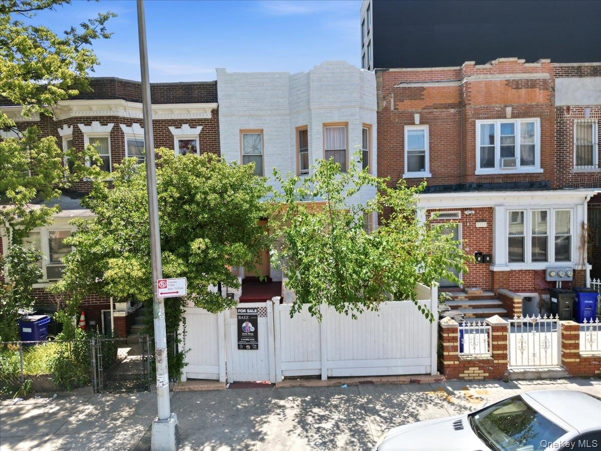 3312 Avenue D Property Photo 1