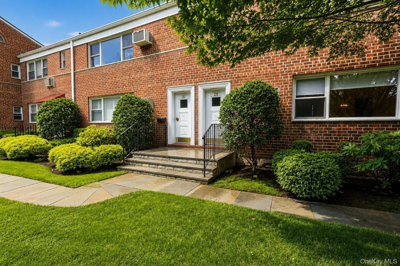 28 Oregon Avenue A Property Photo 1