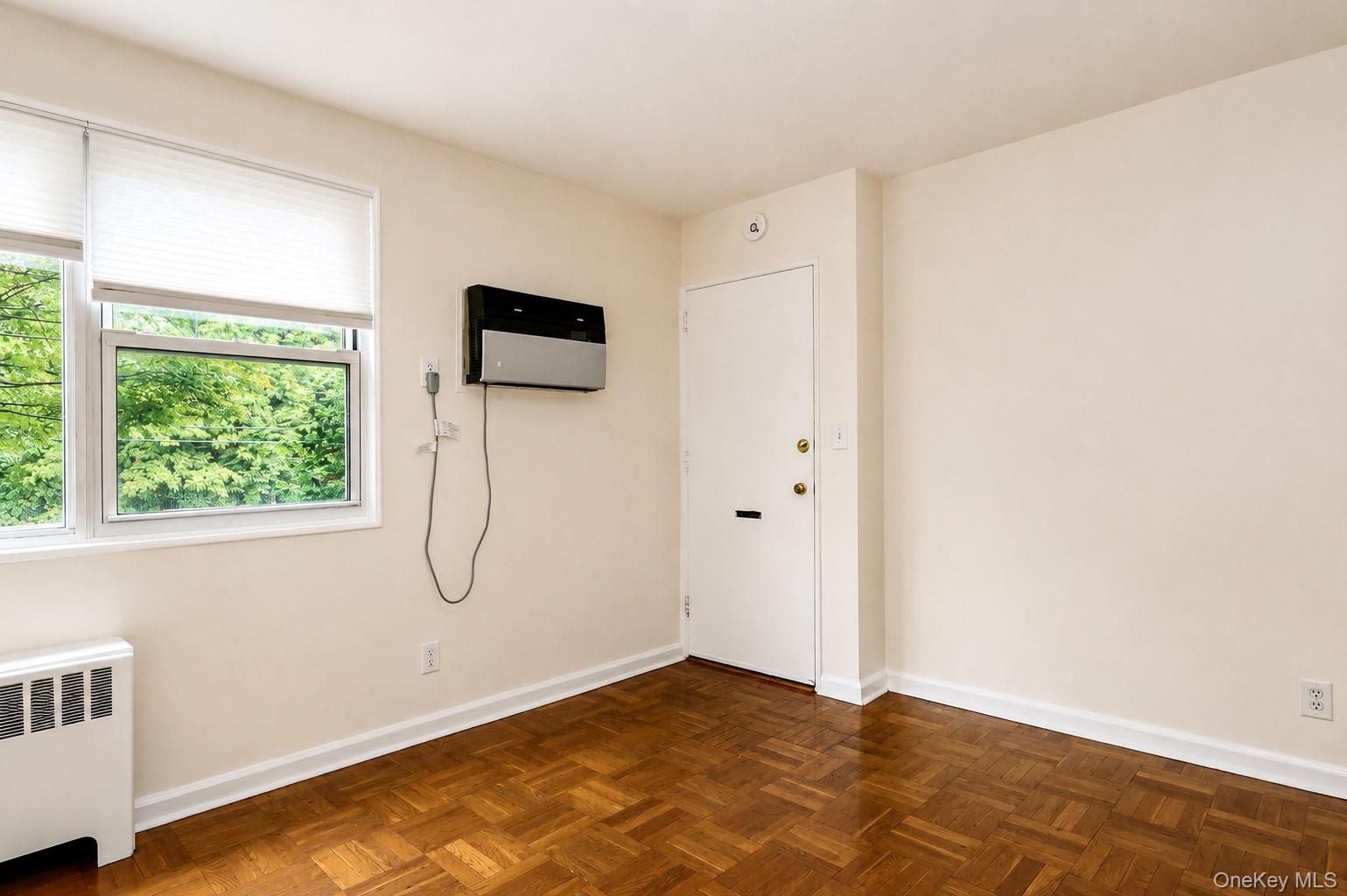 28 Oregon Avenue A Property Photo 9