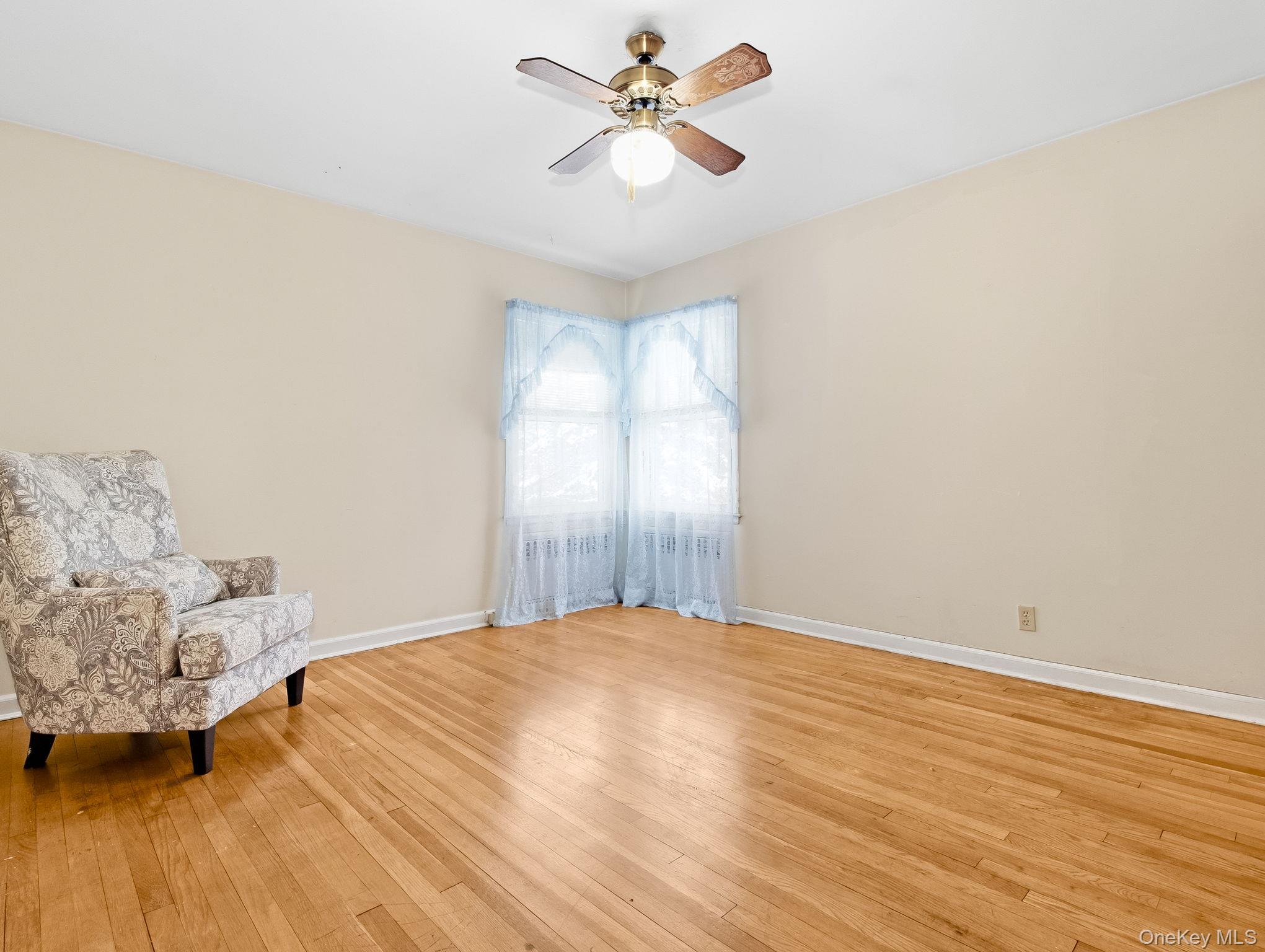 5 N Shenorock Drive Property Photo 14
