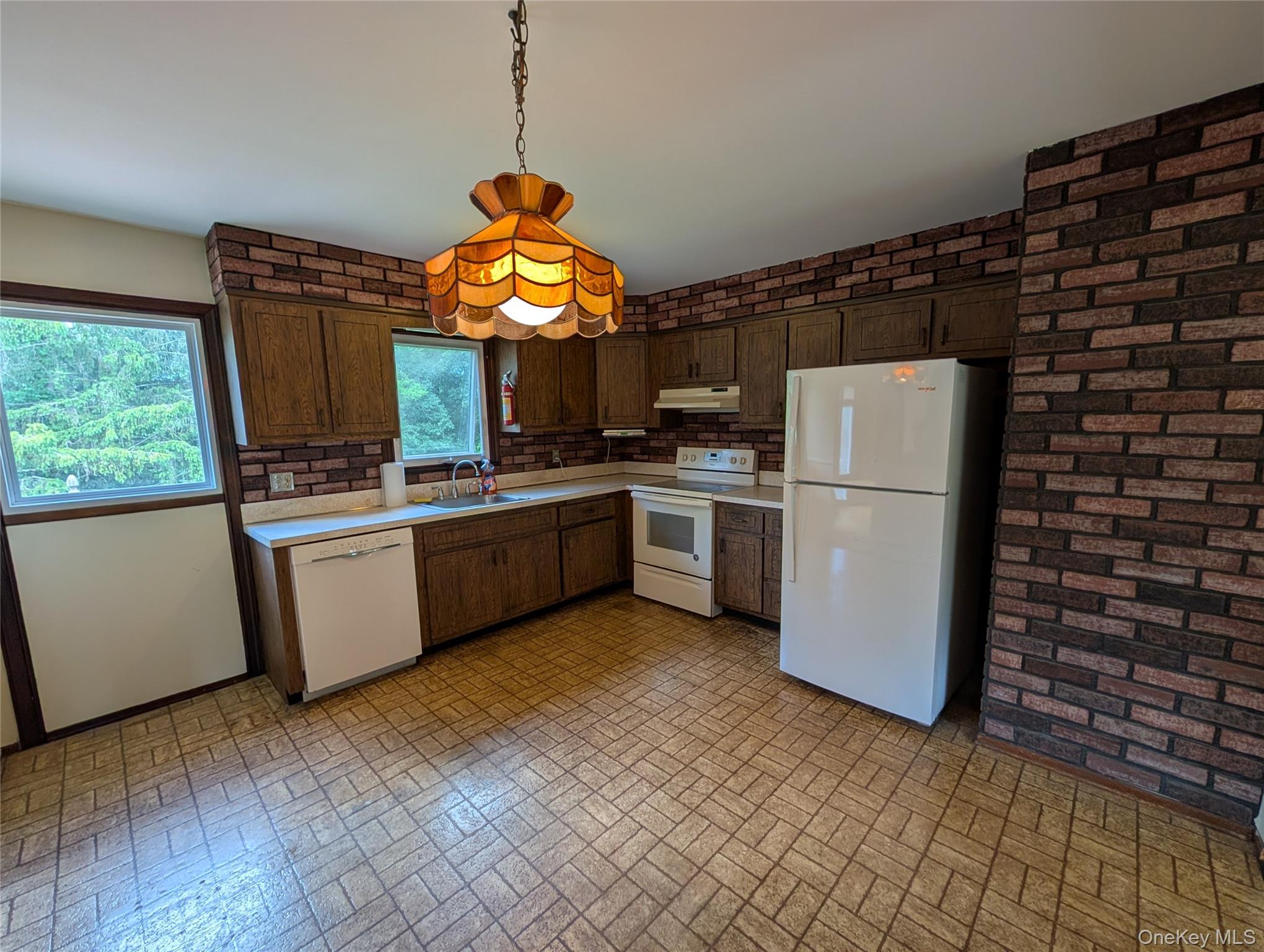 11 Kevin Court Property Photo 17