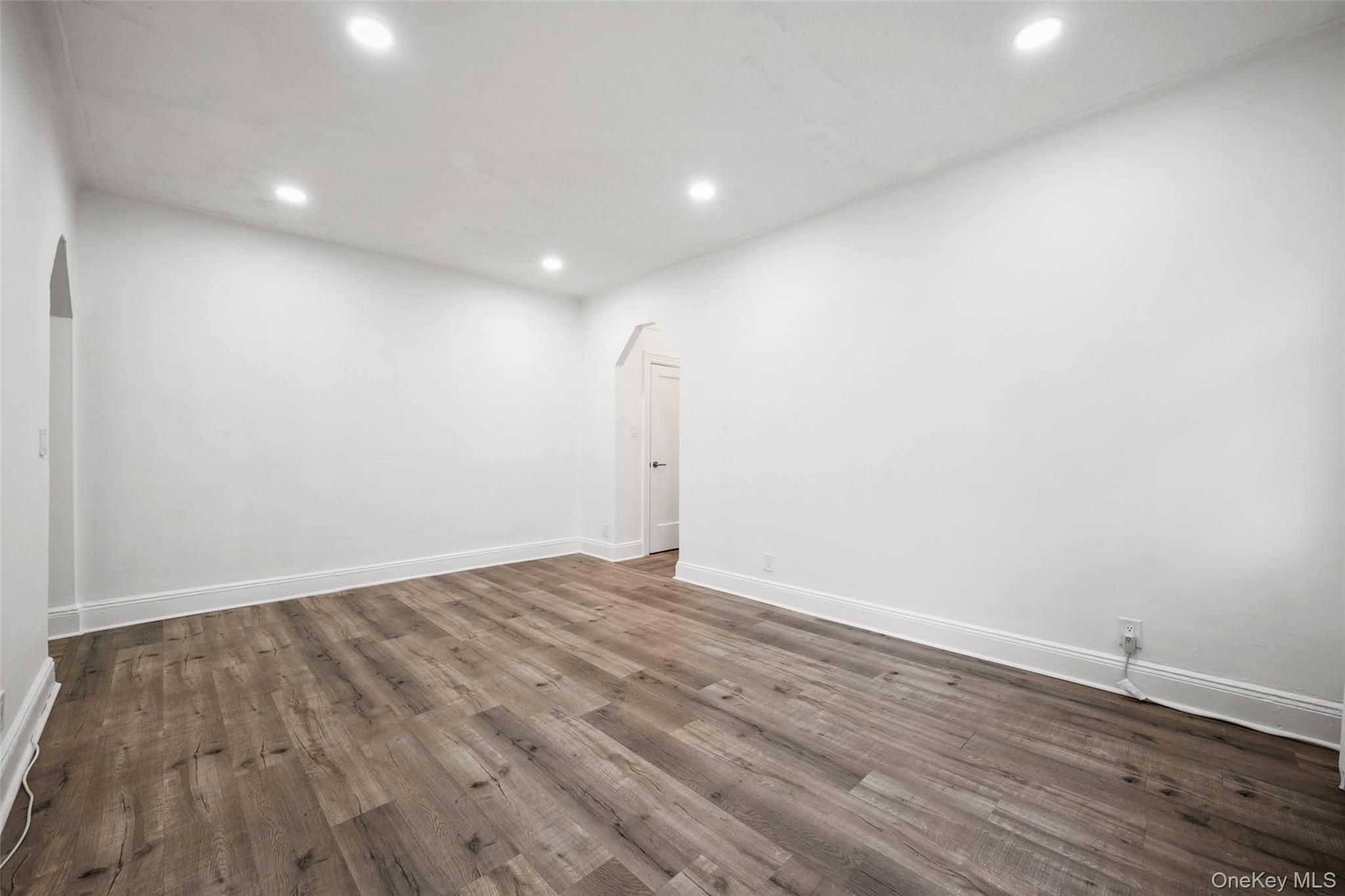 663 Locust Street 5d Property Photo 14