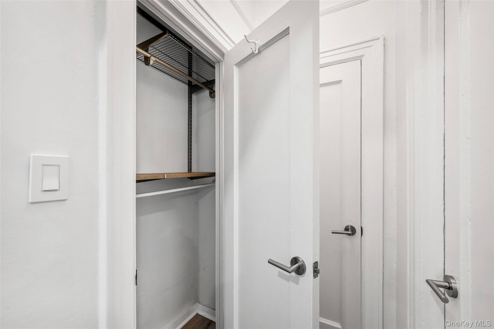 663 Locust Street 5d Property Photo 15