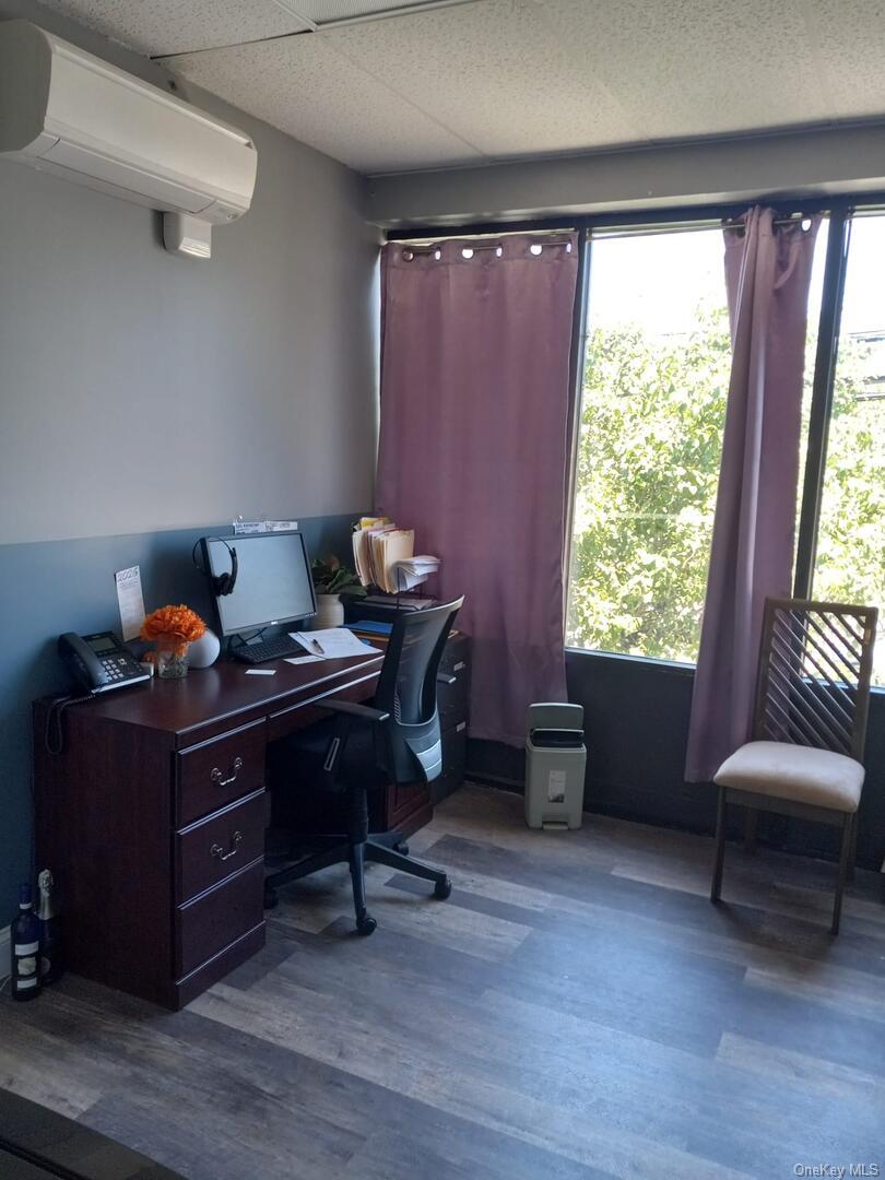 479 C Hempstead Turnpike Property Photo 4