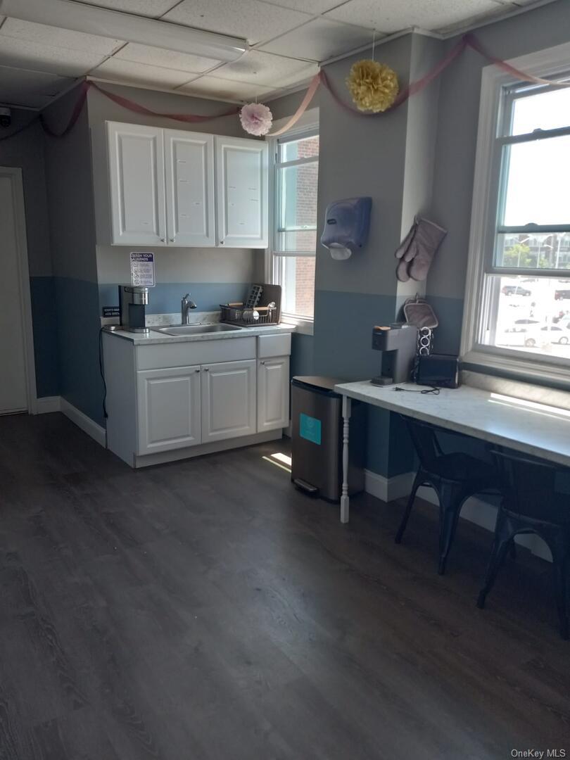 479 C Hempstead Turnpike Property Photo 11