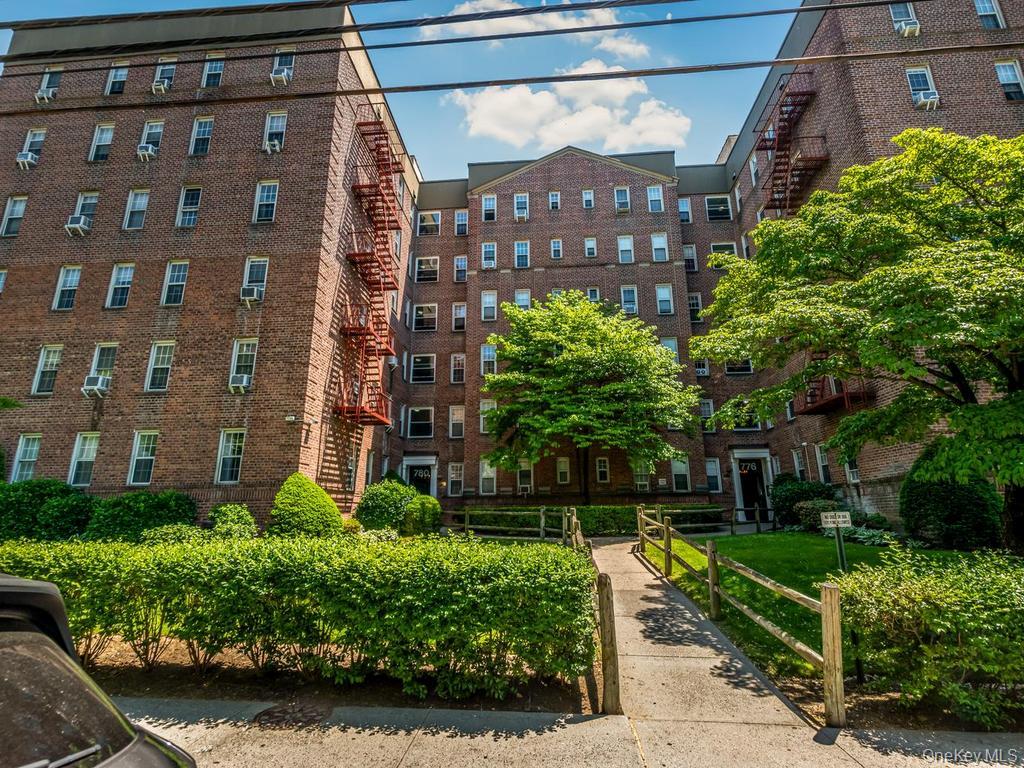 780 Bronx River Road A16 Property Photo 24