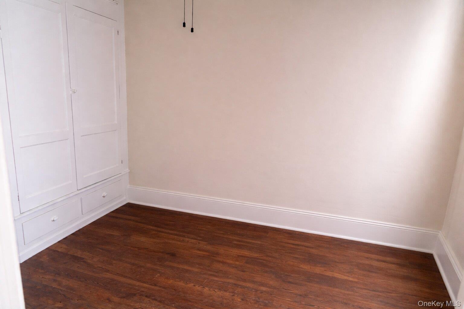 605 41st Street E Property Photo 8