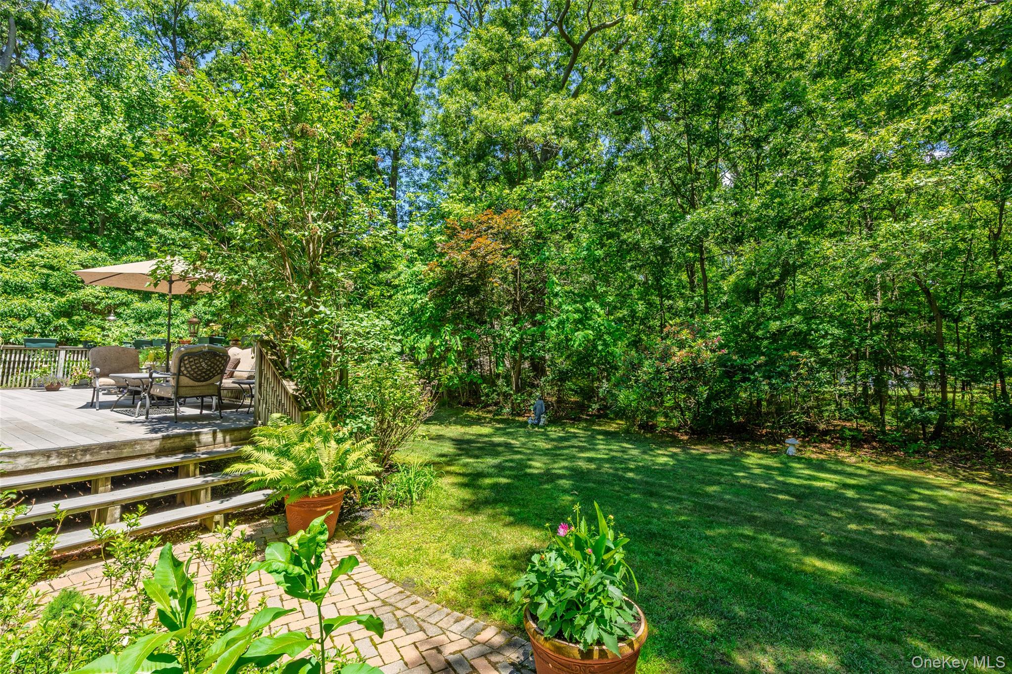 67 Oak Street Property Photo 33