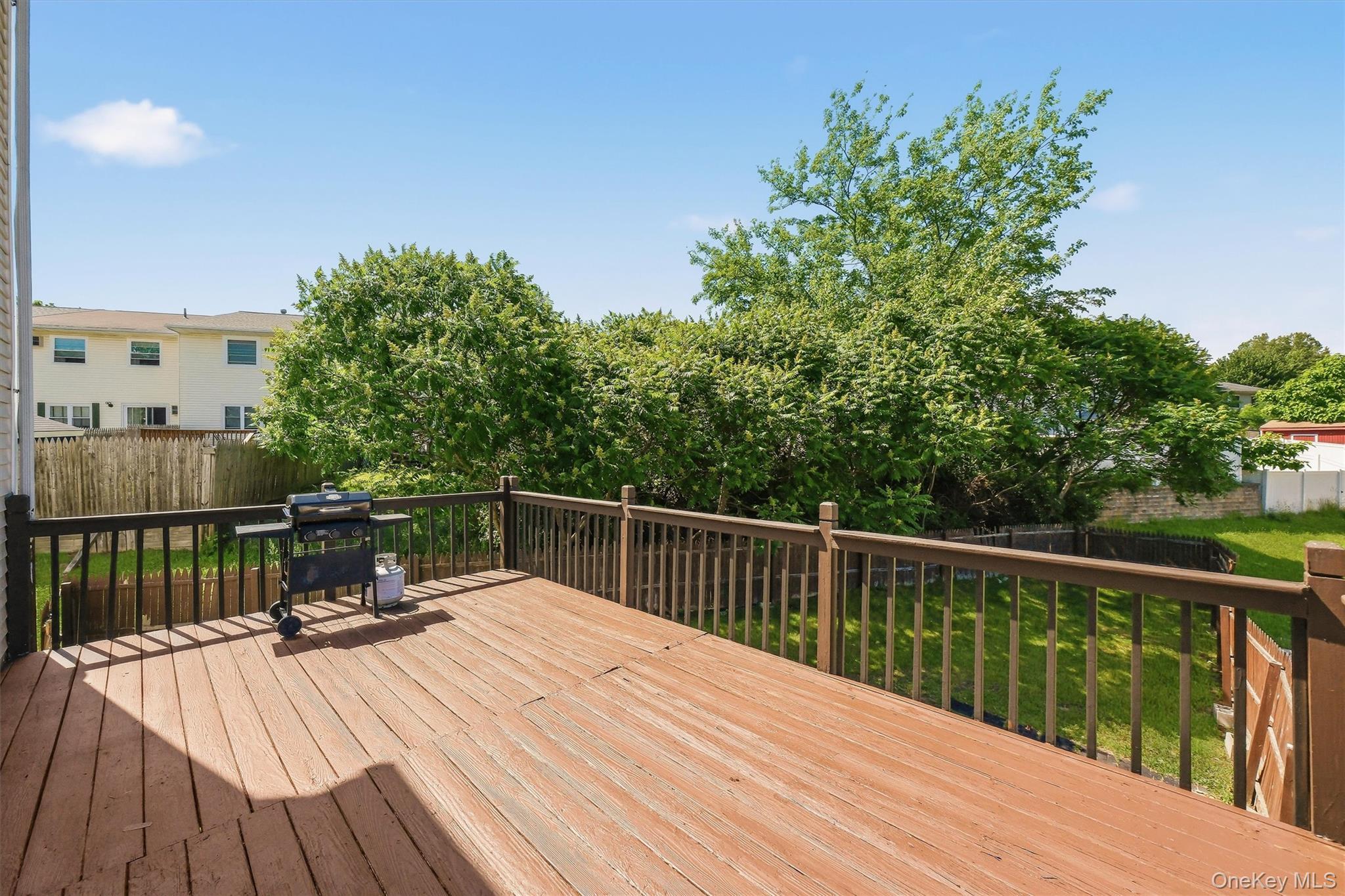 70 Peach Place Property Photo 5