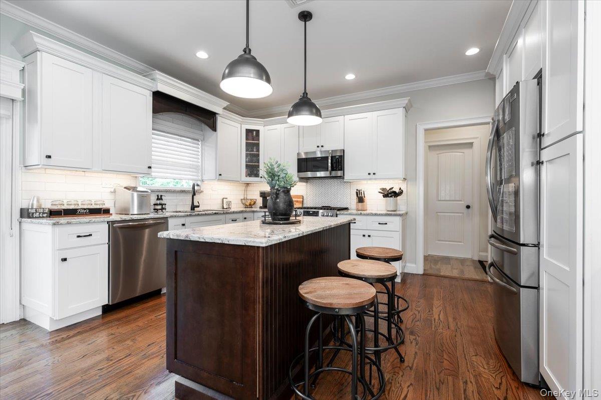 7 Highwater Avenue Property Photo 8