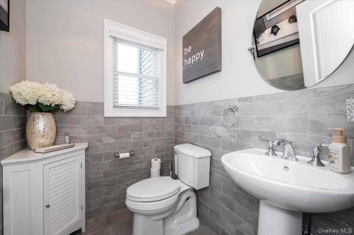 7 Highwater Avenue Property Photo 11