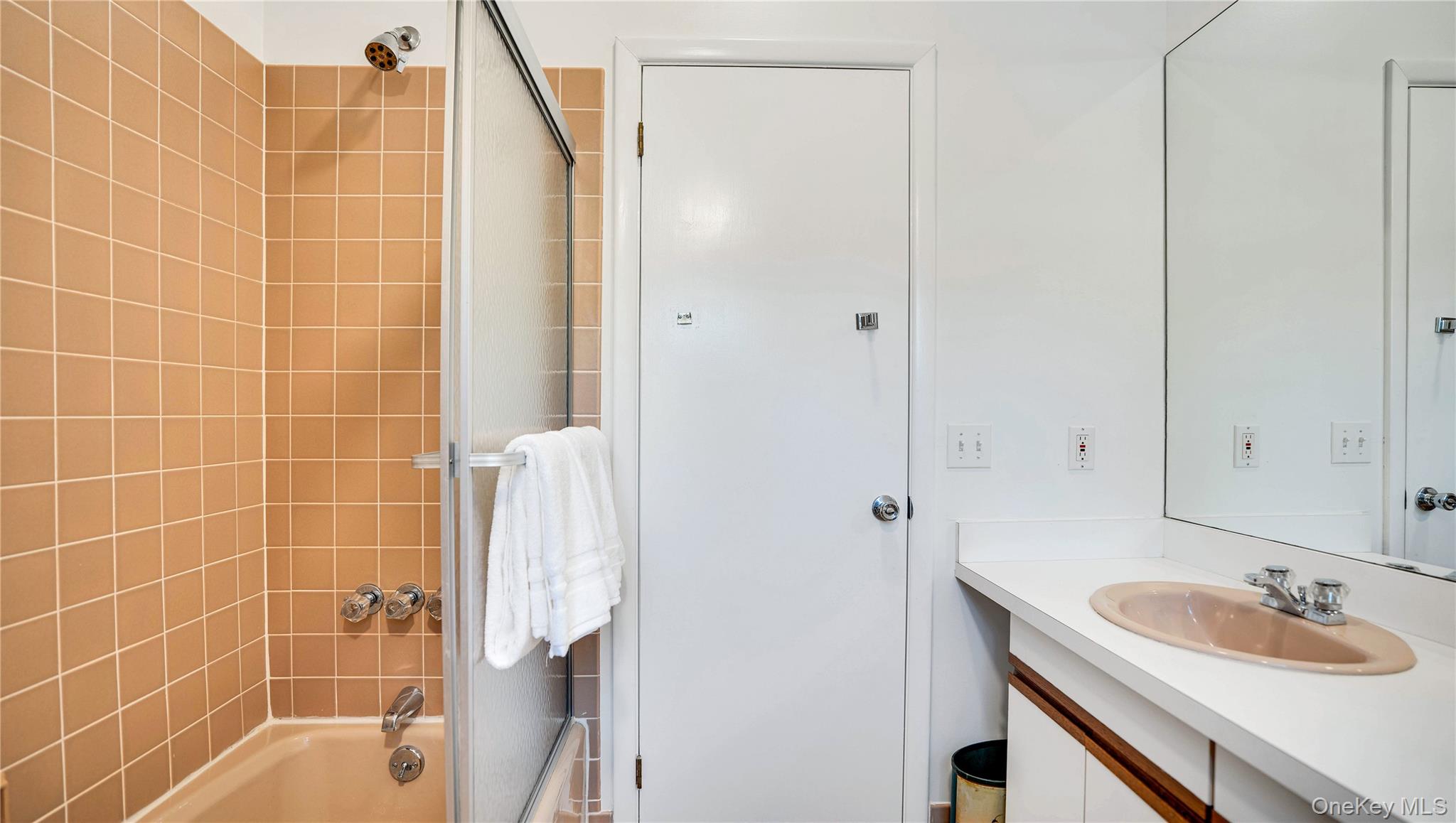 1014390 Property Photo 27