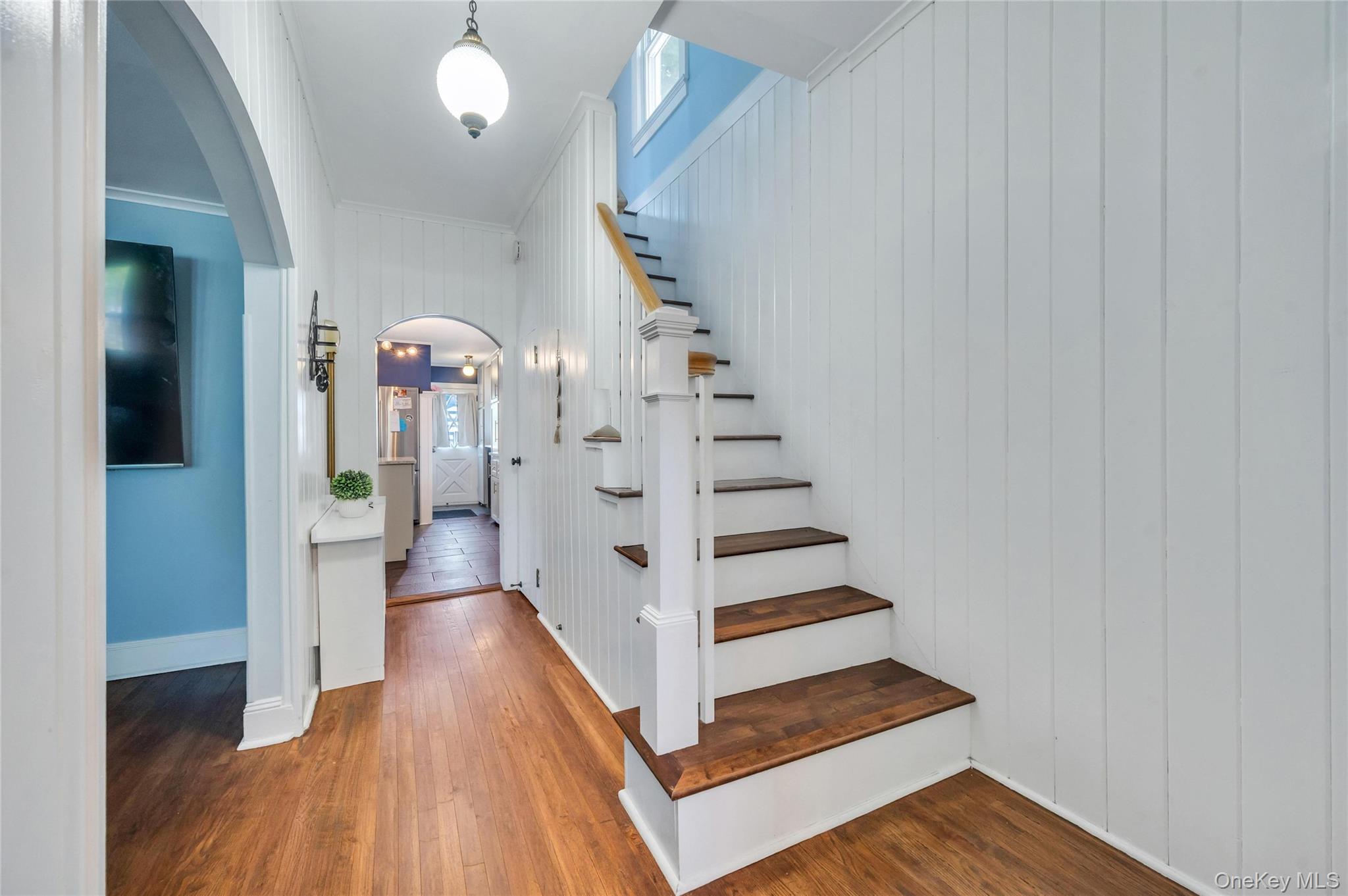105 Maple Avenue Property Photo 5