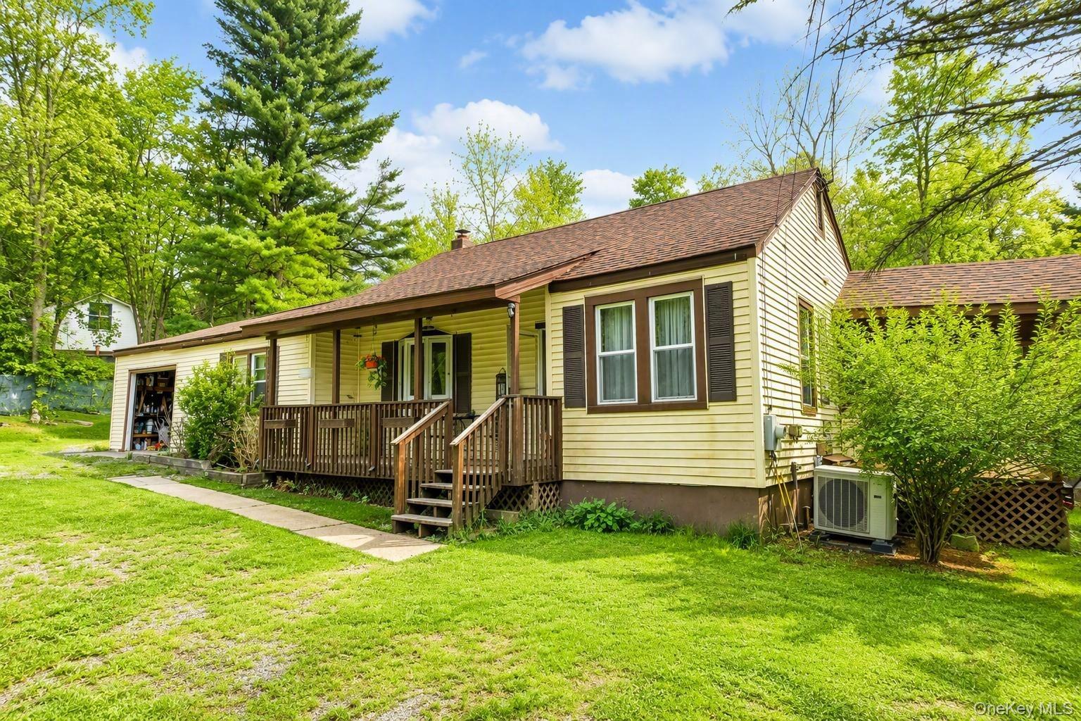 565 Cold Spring Road Property Photo 1