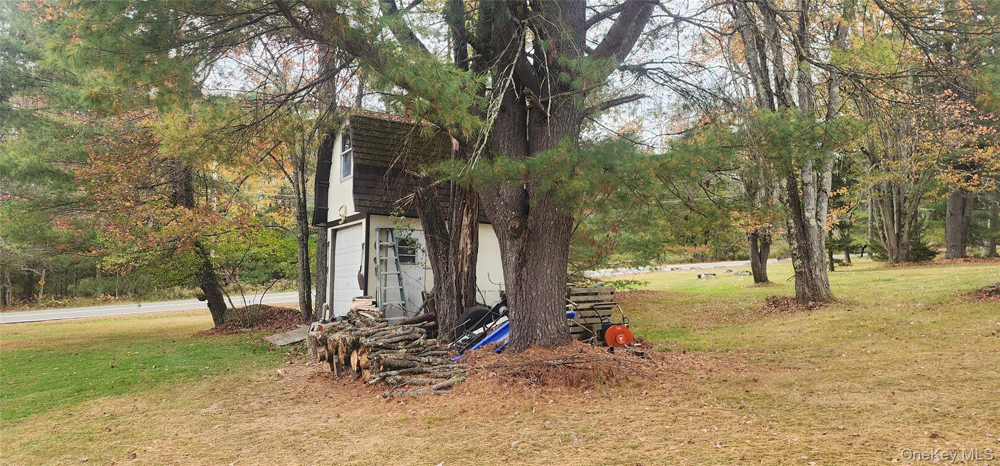 565 Cold Spring Road Property Photo 10