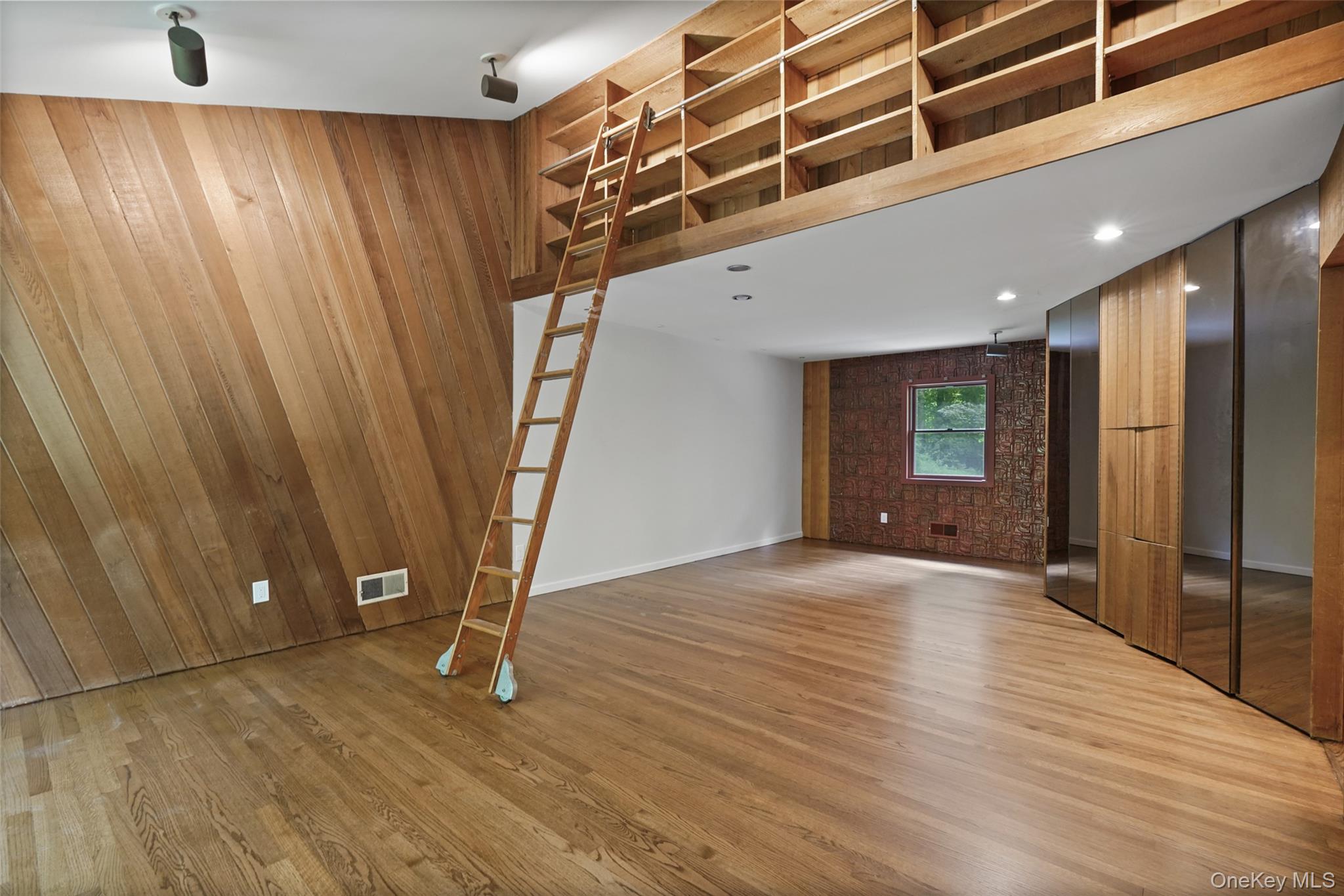 60 Cherry Street Property Photo 24