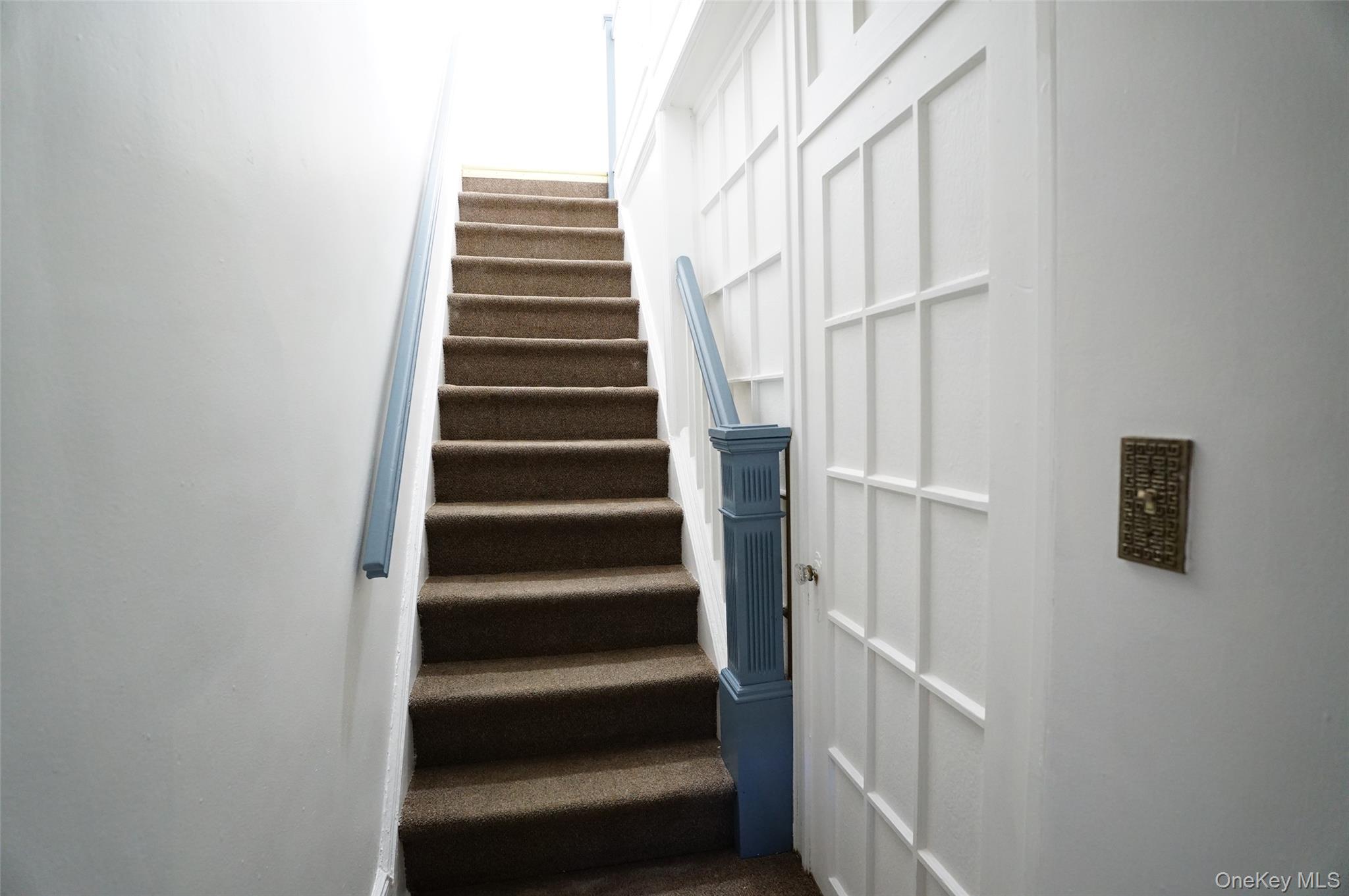 16011 84th Road Property Photo 2