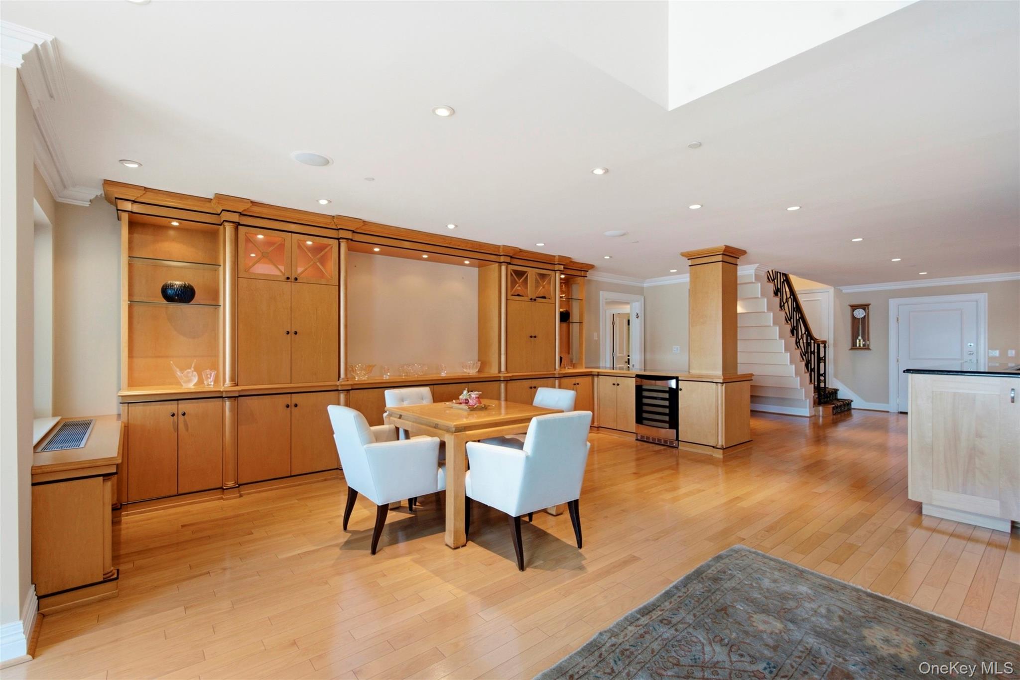 401 Harbor Cove Property Photo 11