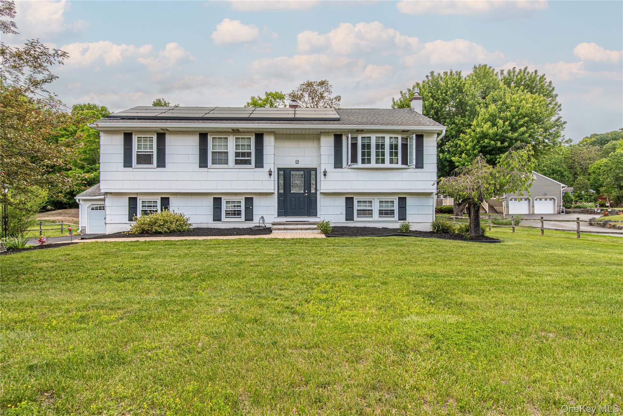 4 Russett Lane Property Photo 1