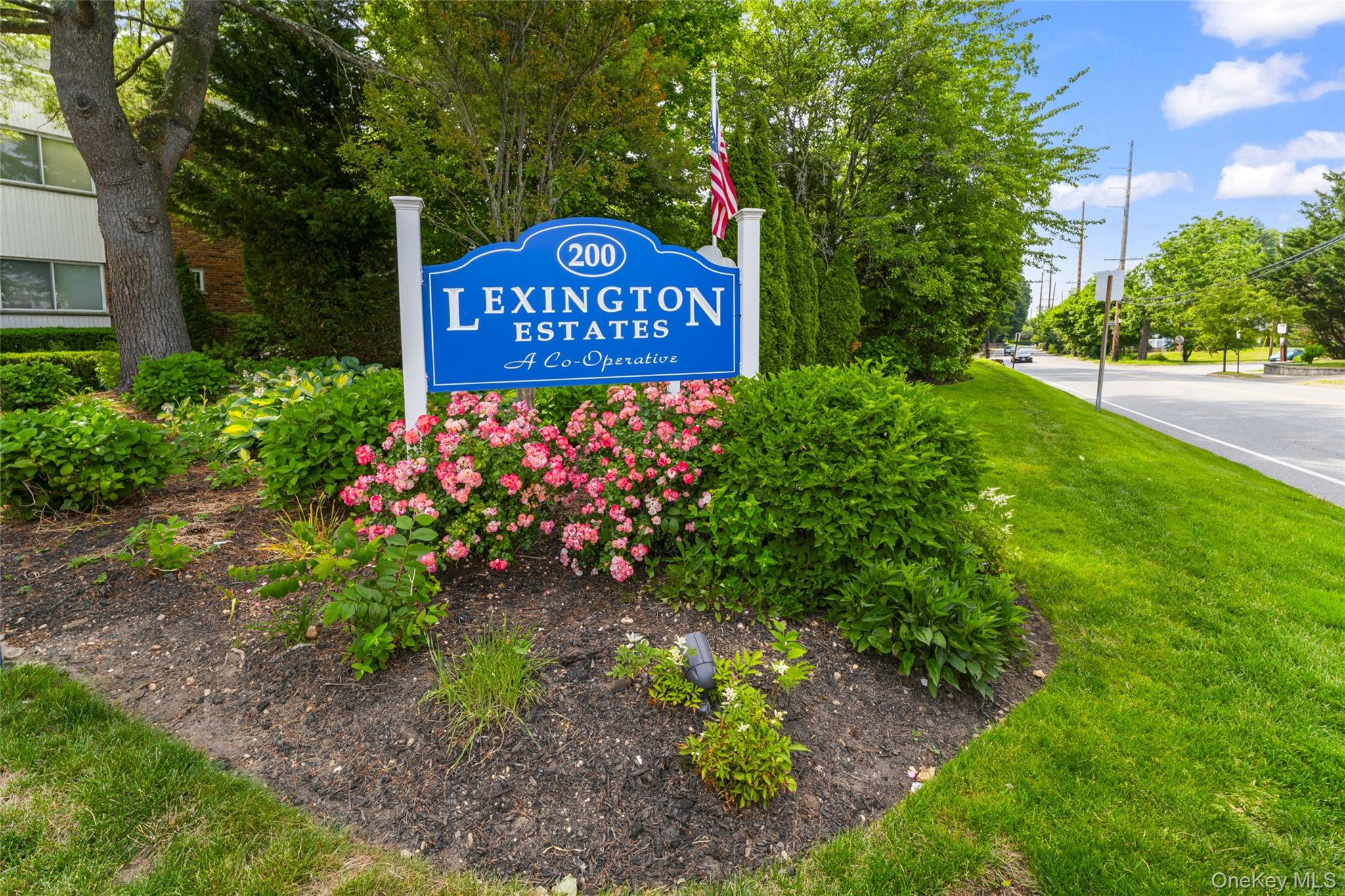200 Lexington Ave 12E Property Photo 1