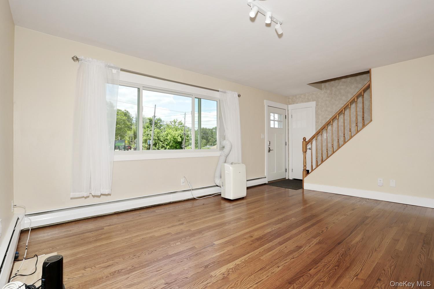 1 Havervale Lane Property Photo 9