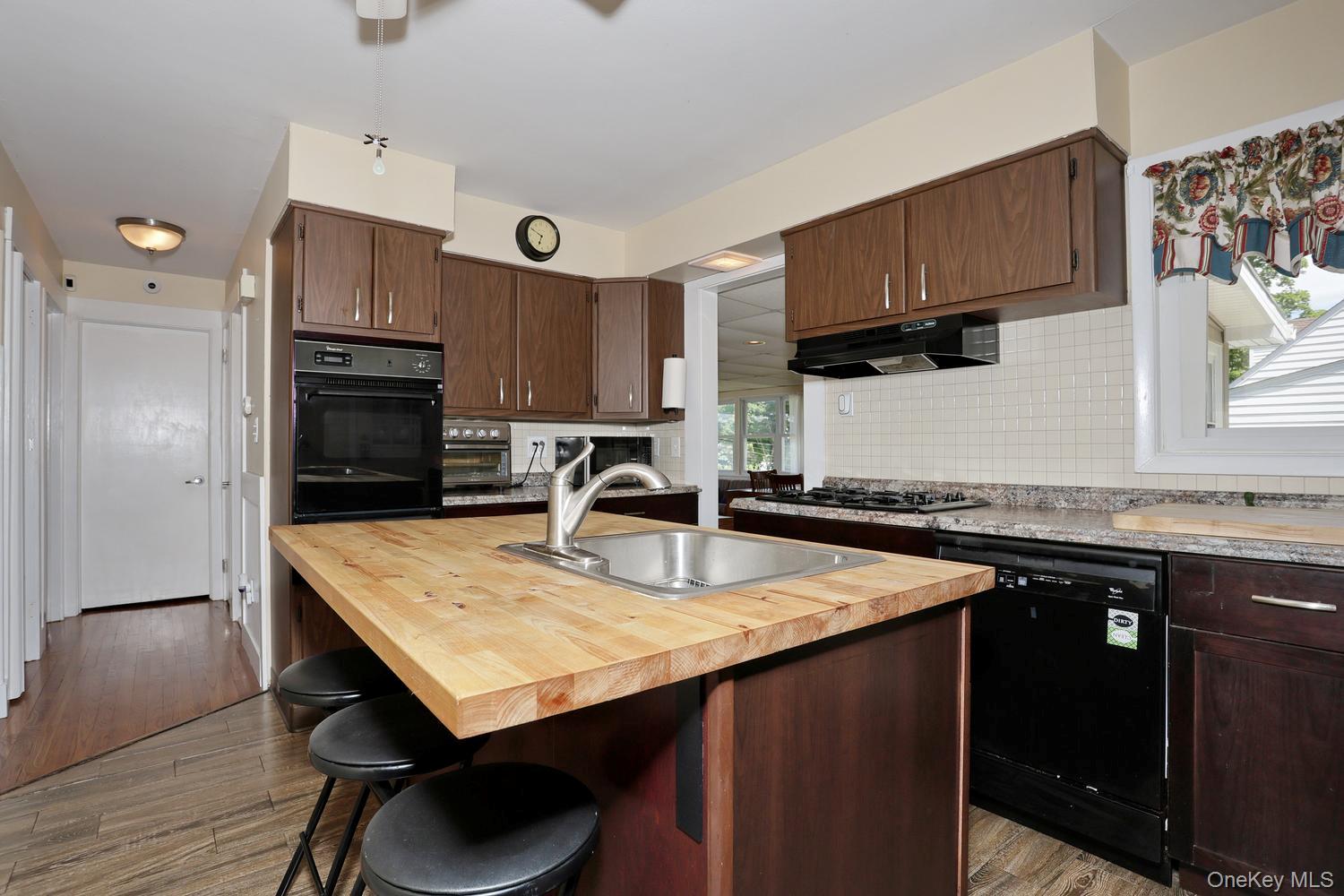1 Havervale Lane Property Photo 15