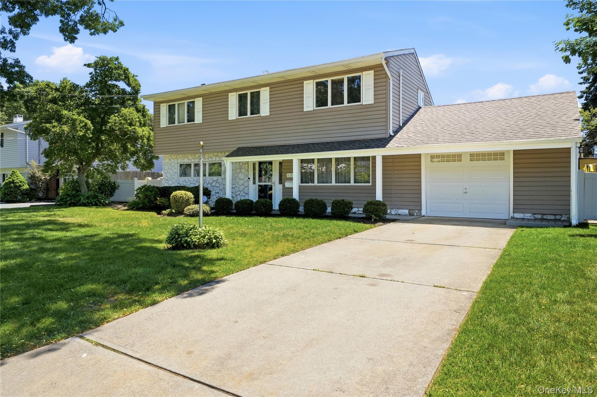 634 Morrison Street Property Photo 2