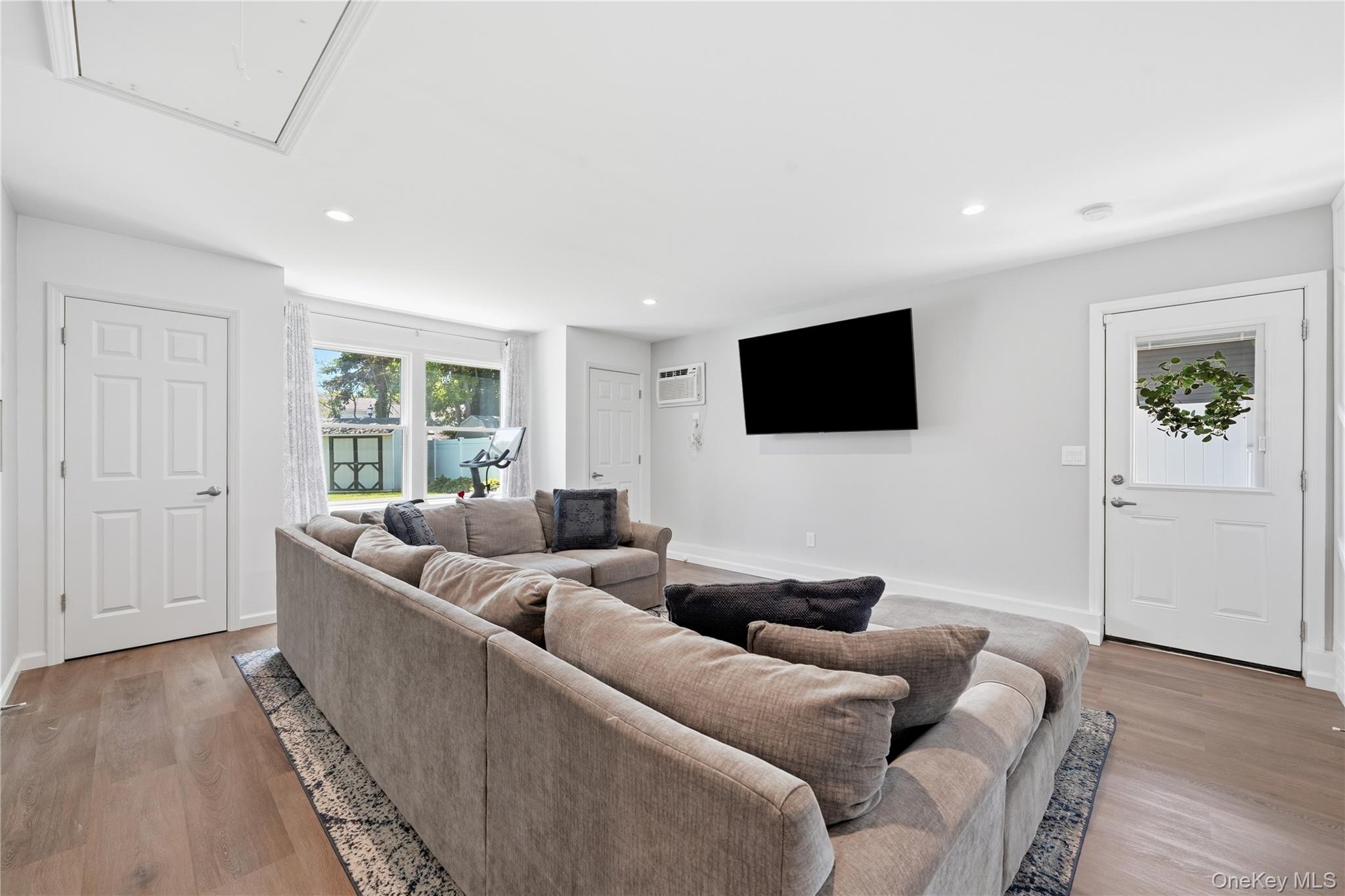 634 Morrison Street Property Photo 17