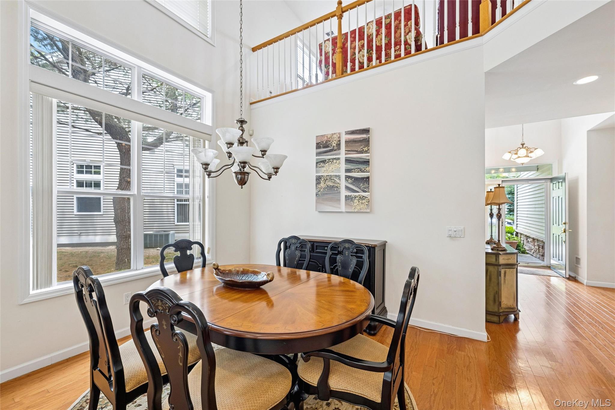 176 Melody Court Property Photo 6